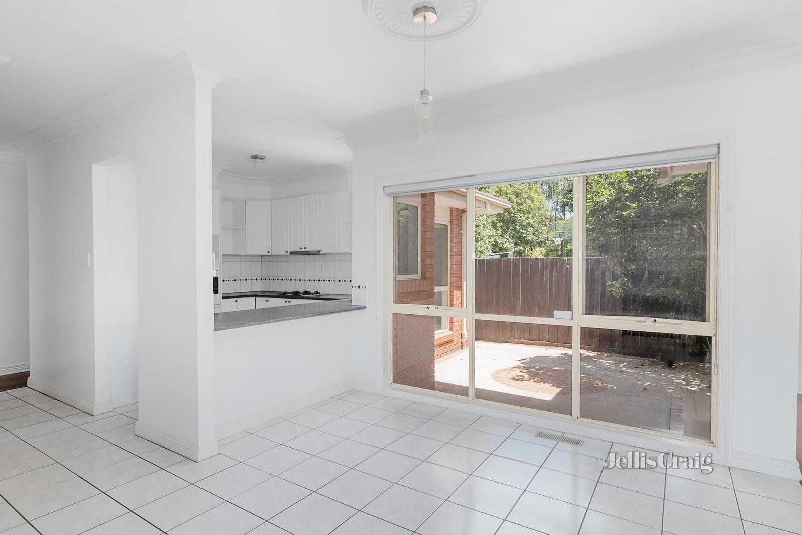 2/42 Murray Road, Mckinnon image 4