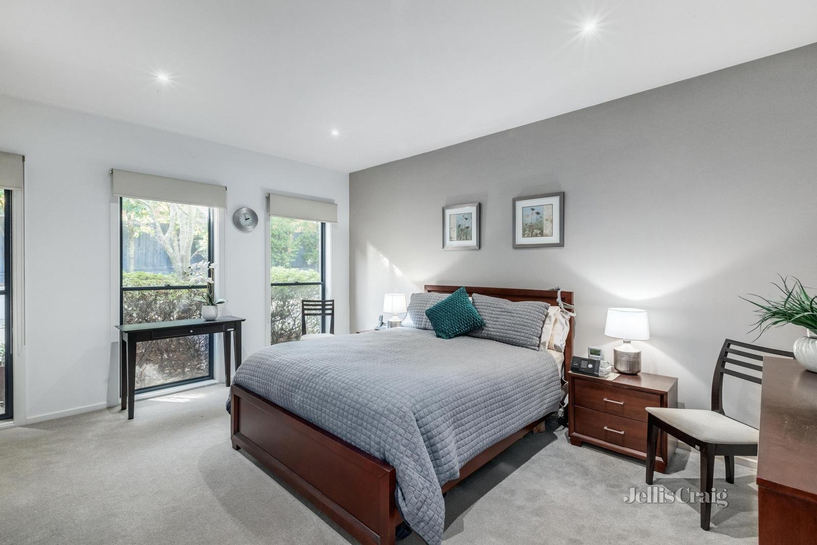 2/42 Newton Street, Surrey Hills image 9