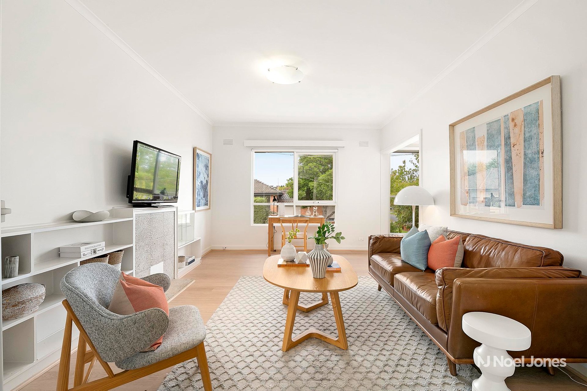 2/42 Northcote Avenue, Balwyn image 2