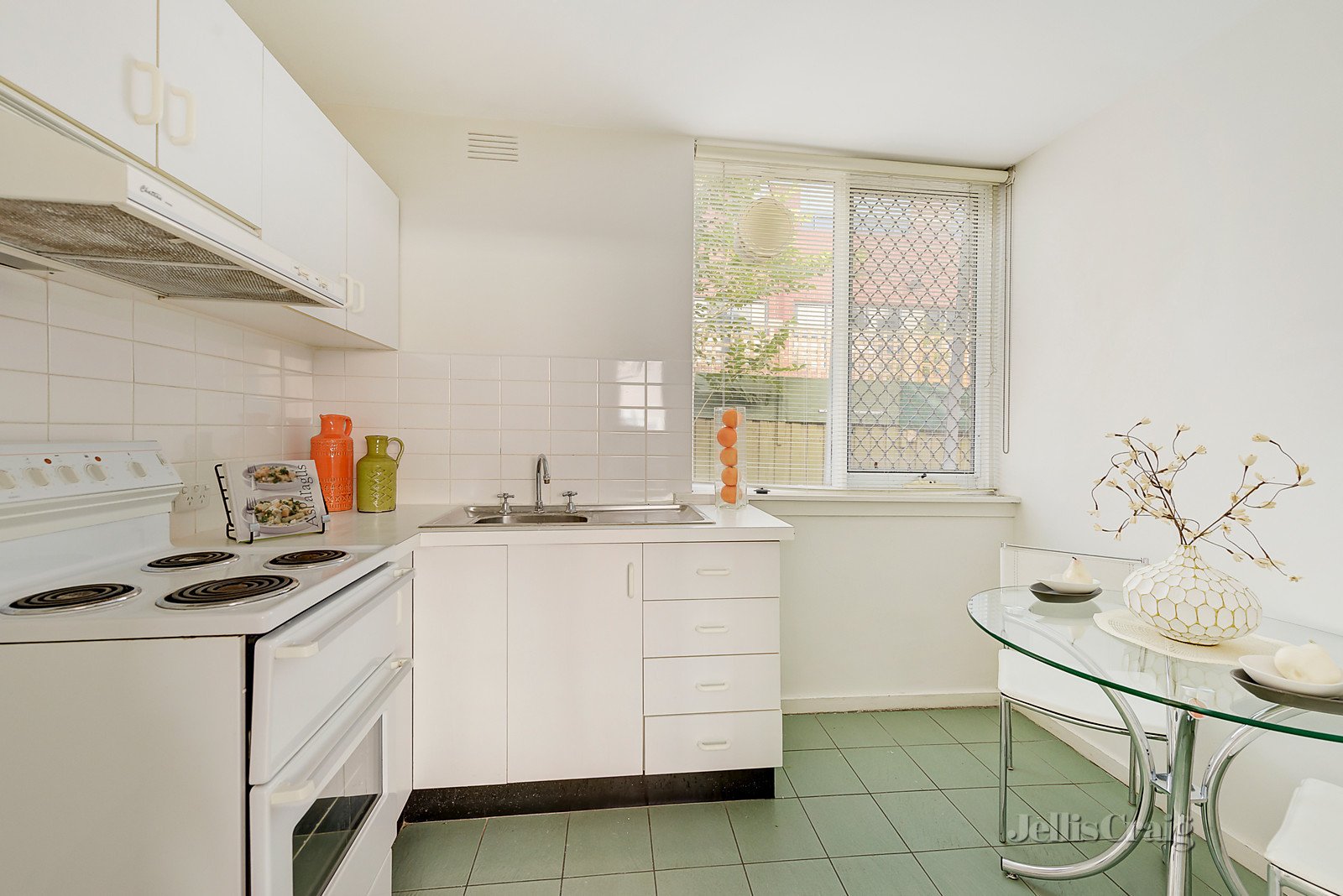 2/42 Park Street, Hawthorn image 2