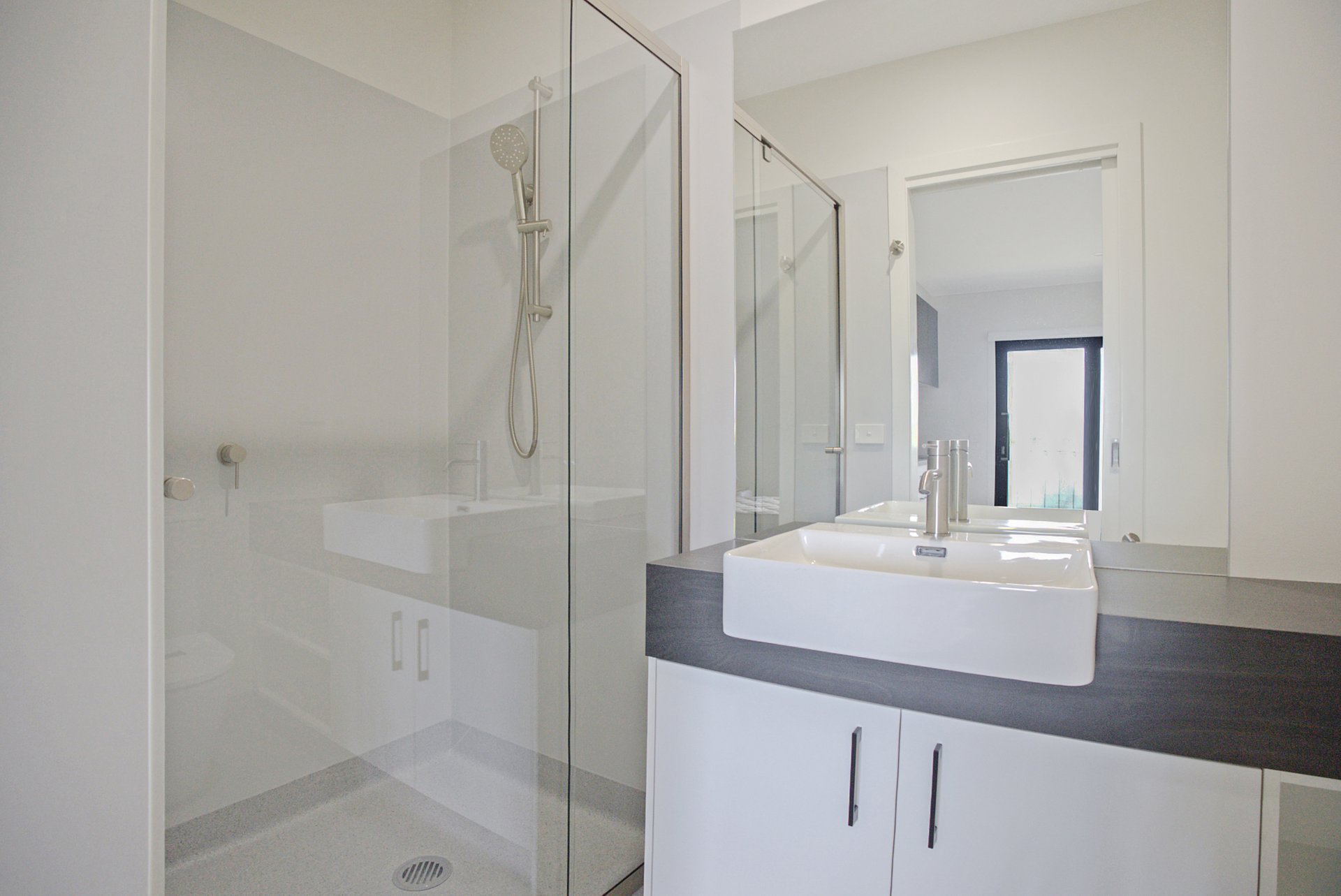 2/42 Pitman Street, Newcomb image 7