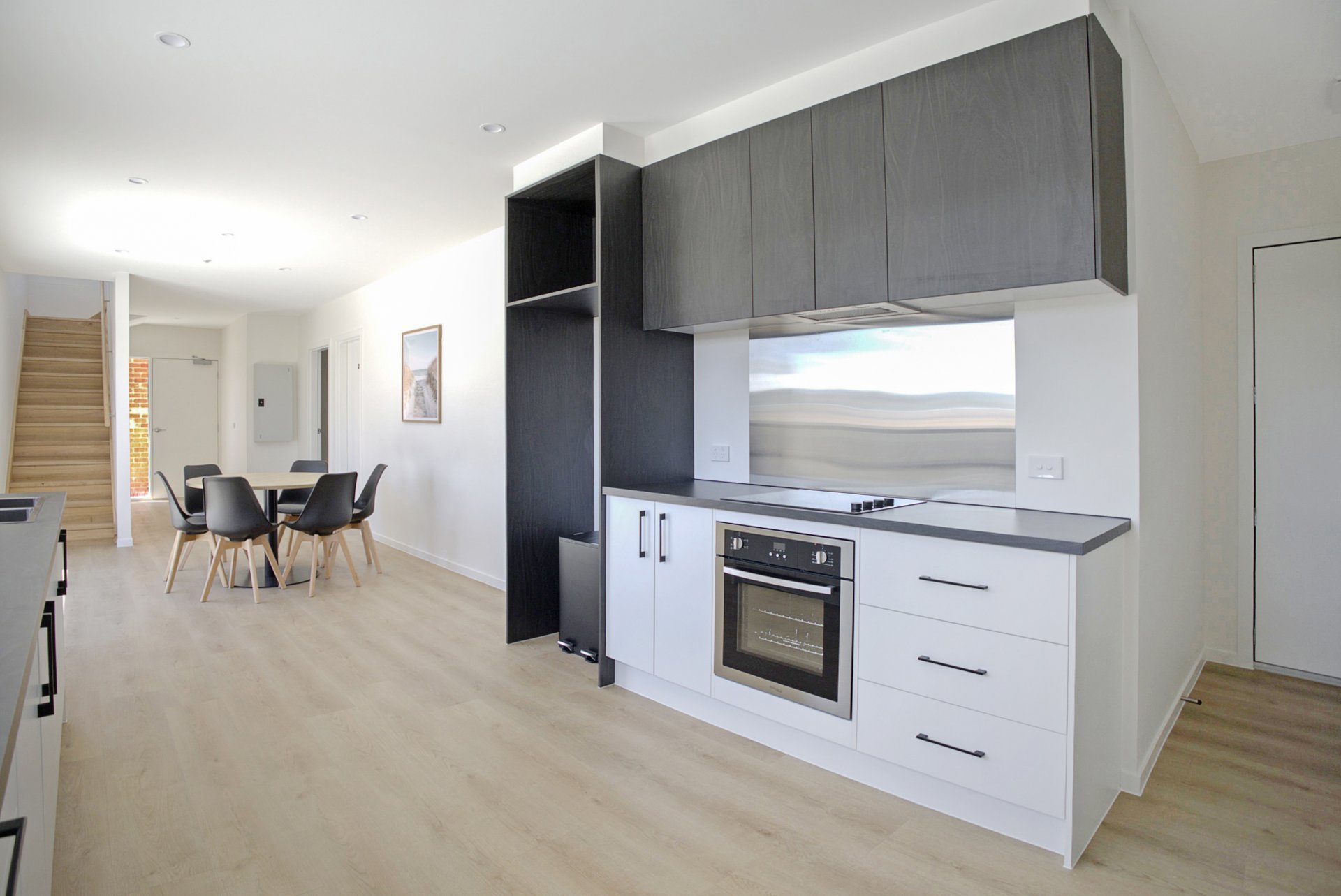 2/42 Pitman Street, Newcomb image 1