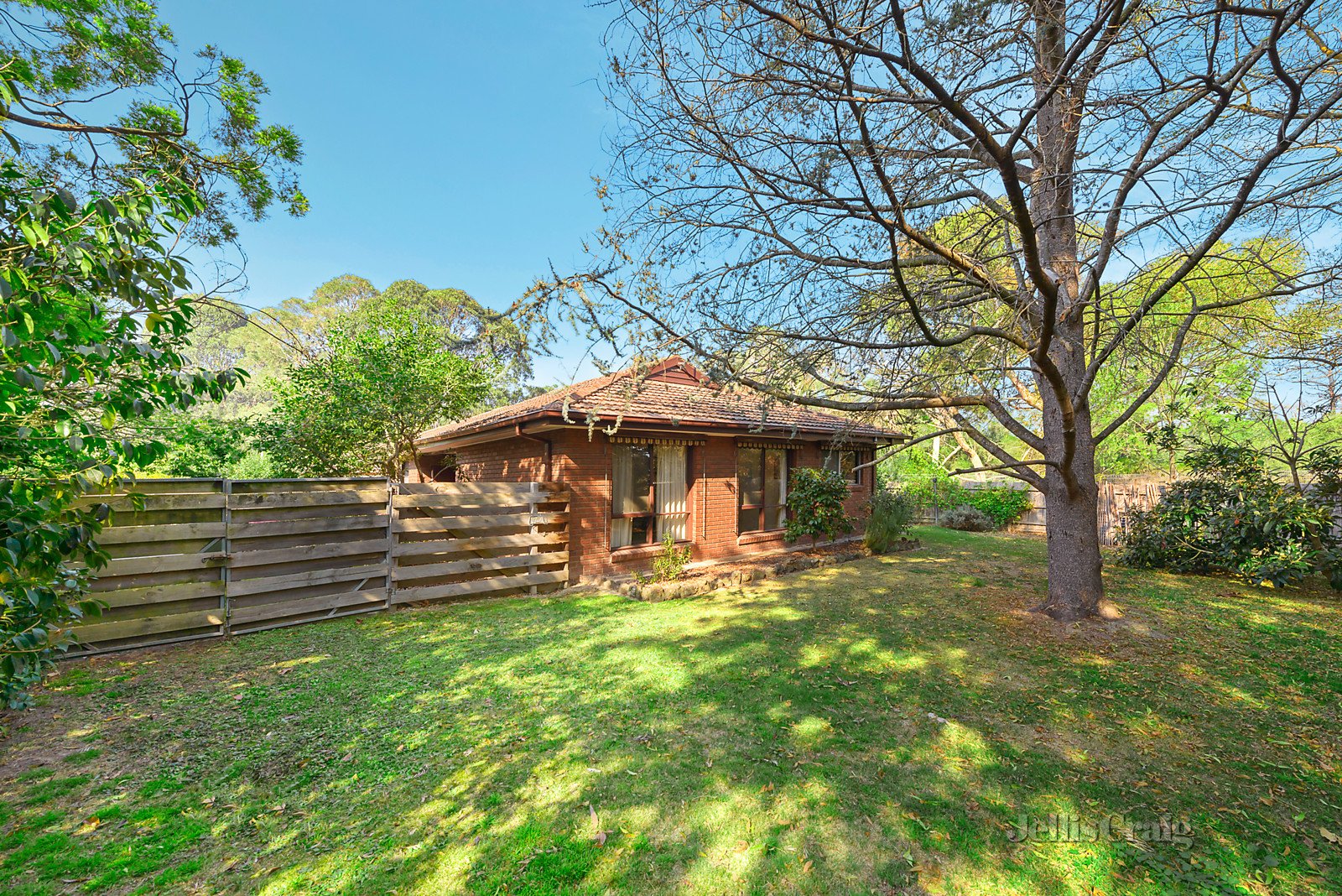 2/42 Ronald Road, Croydon image 8