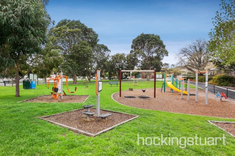 2/42 Talbot Avenue, Balwyn image 6
