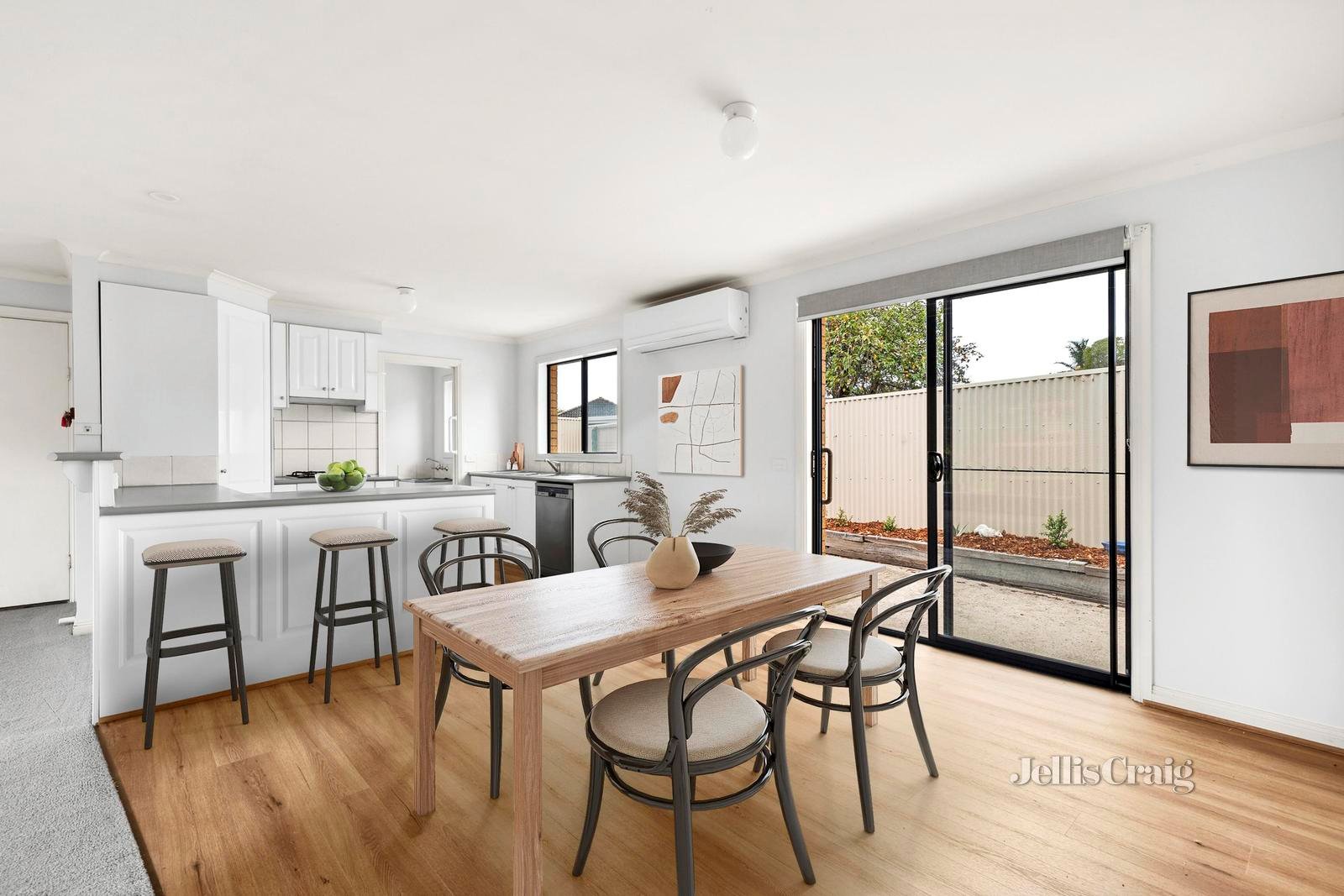 2/42 Weddell Road, North Geelong image 3