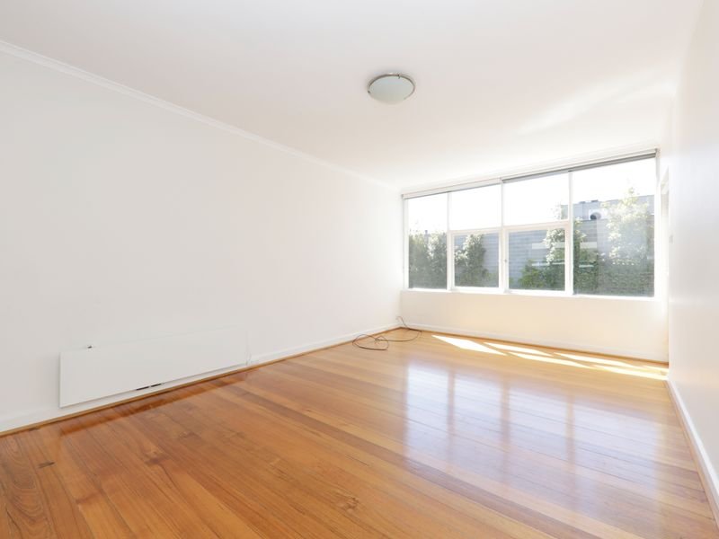 2/423 Tooronga Road, Hawthorn&nbsp;East image 3