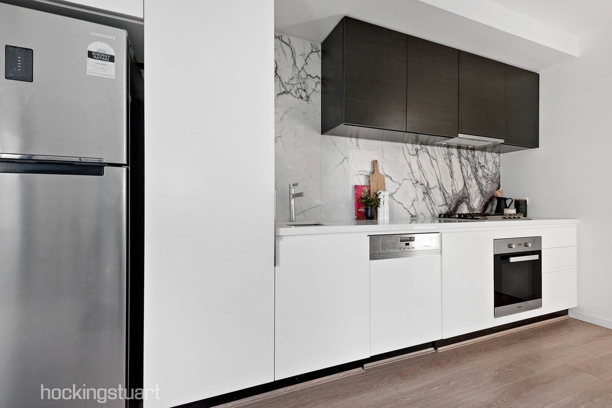 242/347 Camberwell Road, Camberwell image 3