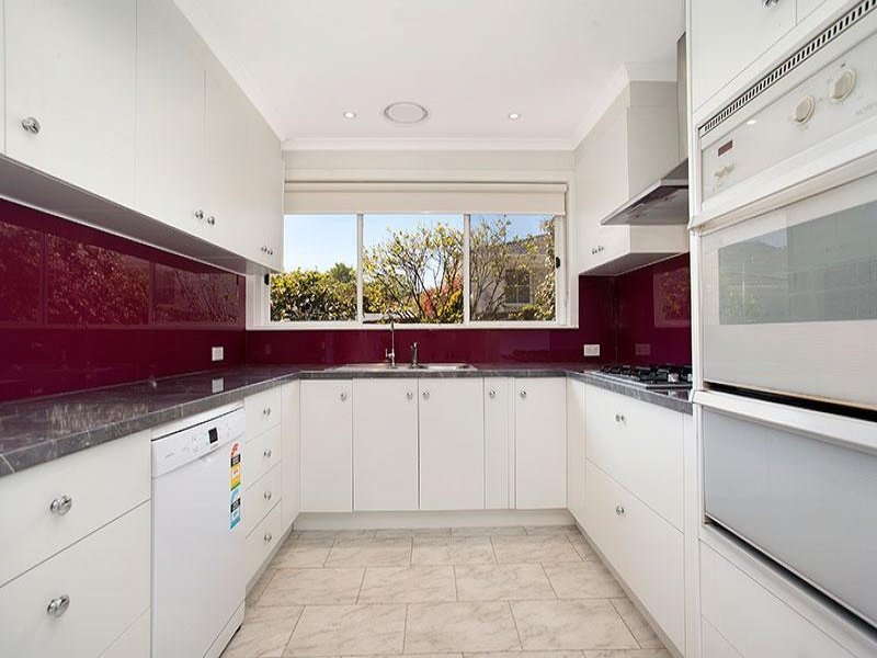2/425 Middleborough Road, Box Hill image 3