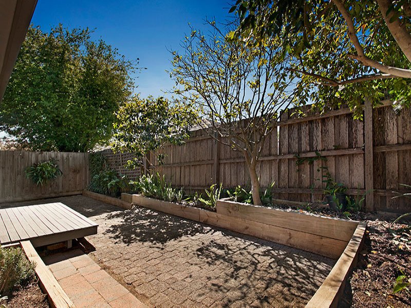 2/425 Middleborough Road, Box Hill image 8