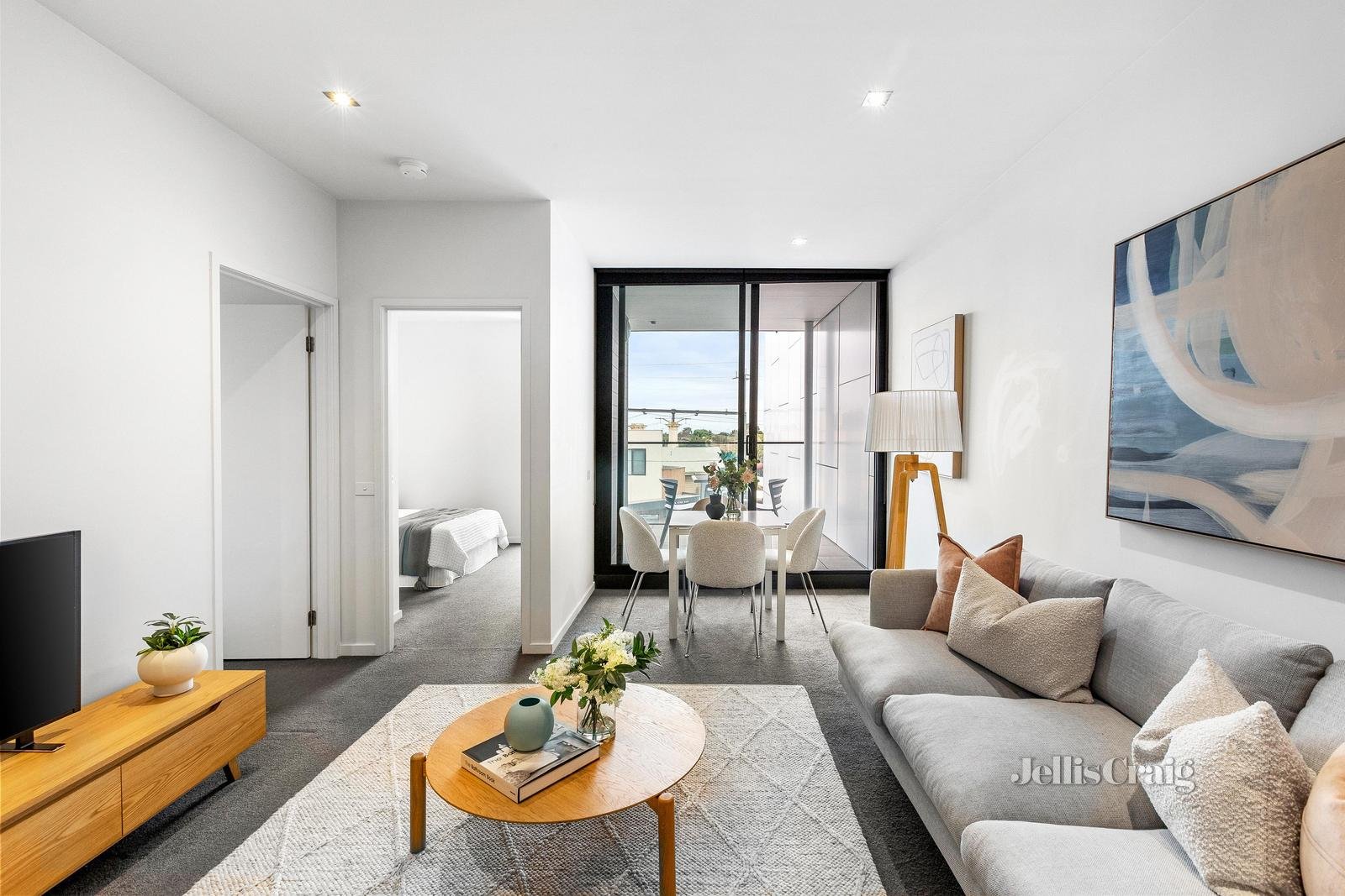 242/75 Graham Road, Highett image 1