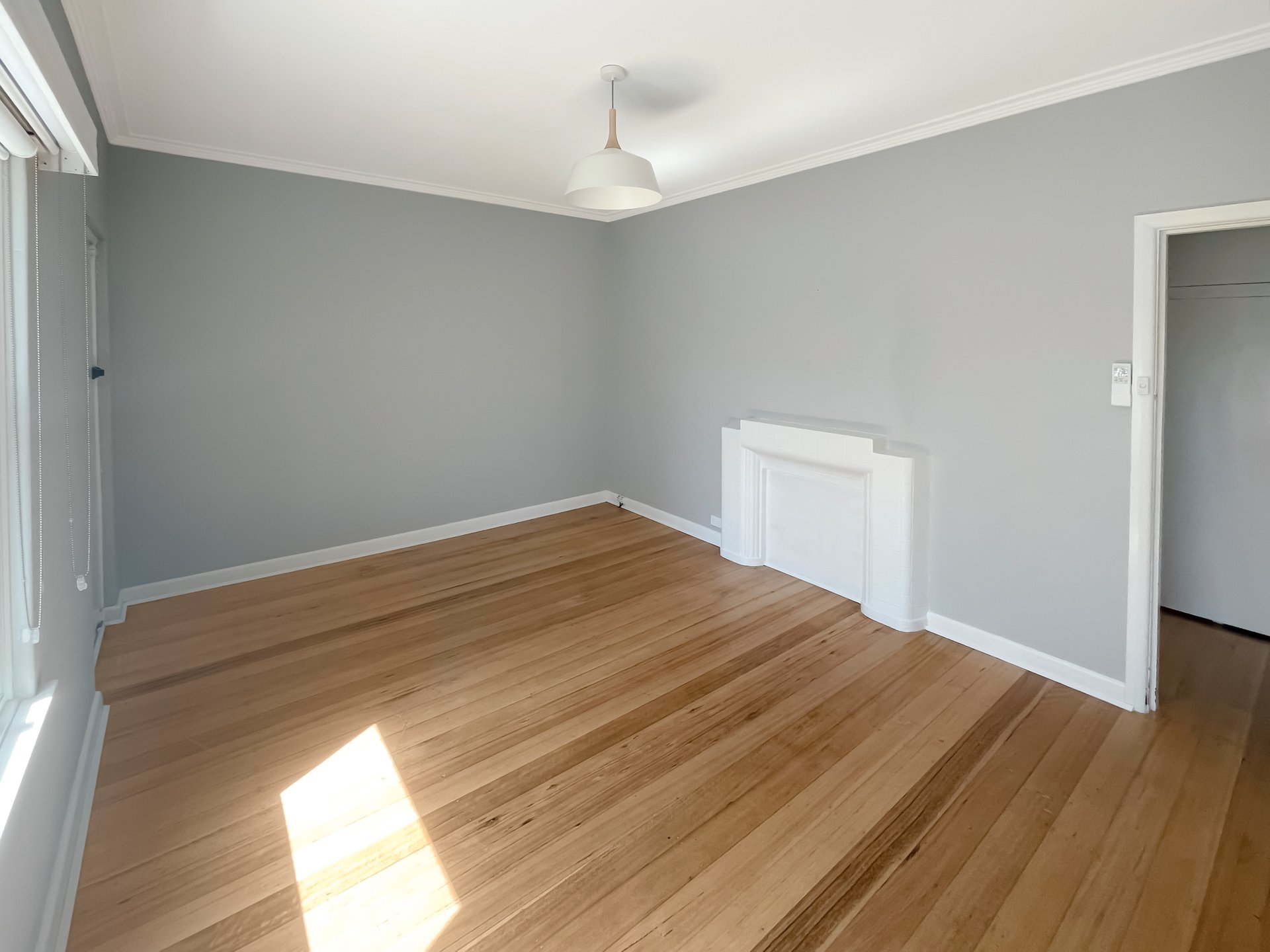 2/428 Latrobe Terrace, Newtown image 1