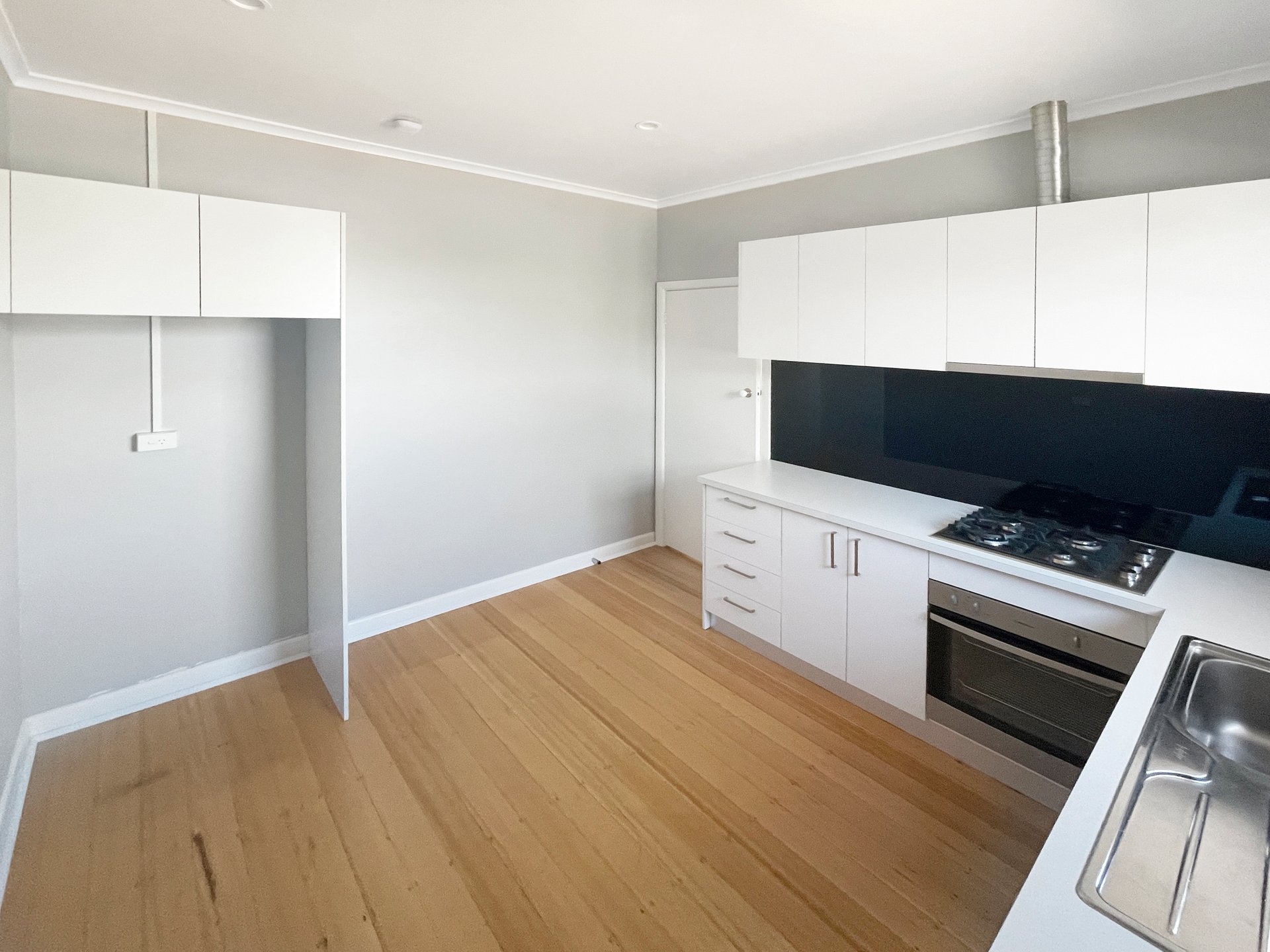 2/428 Latrobe Terrace, Newtown image 6