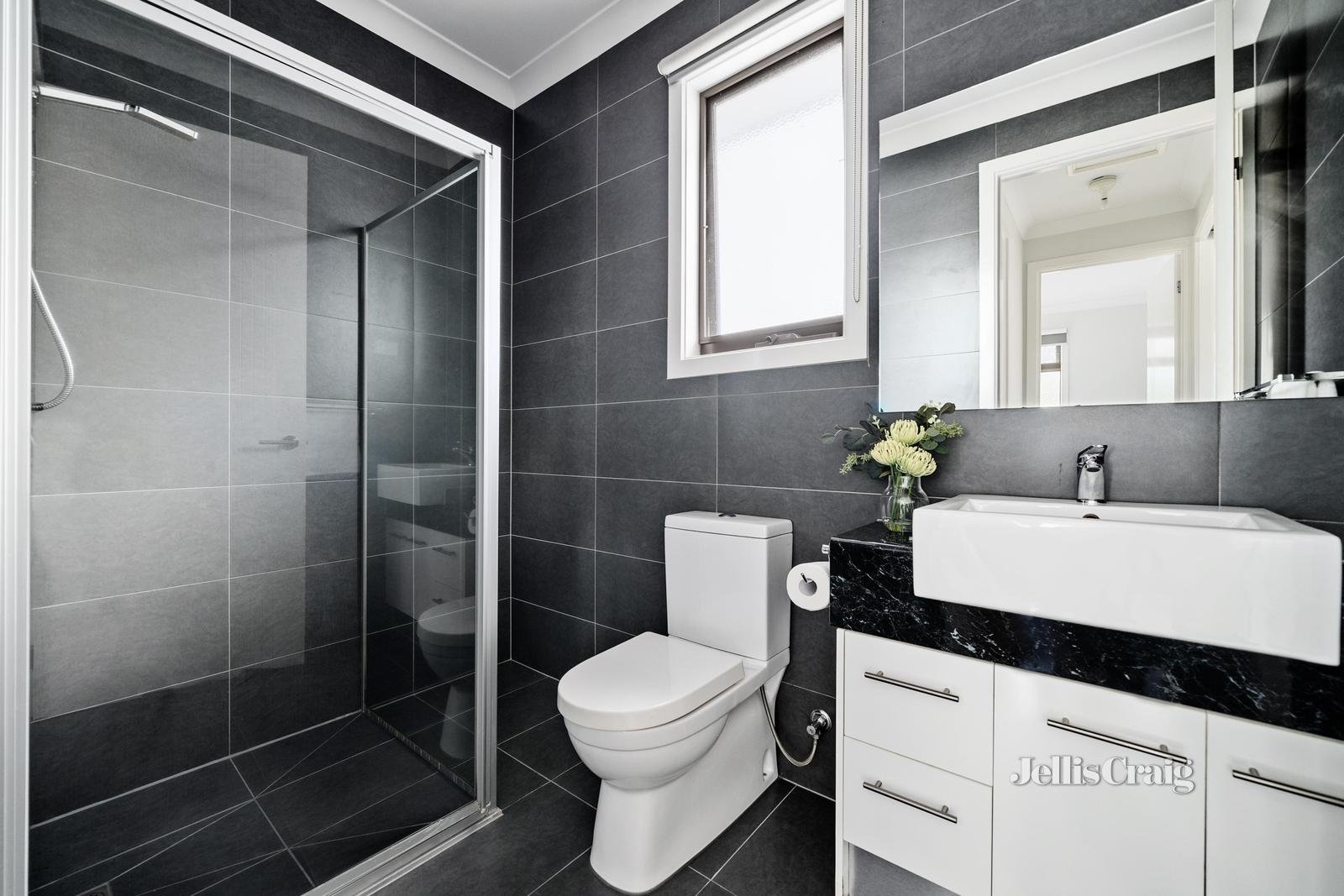 2/43 Brosnan Crescent, Strathmore image 22