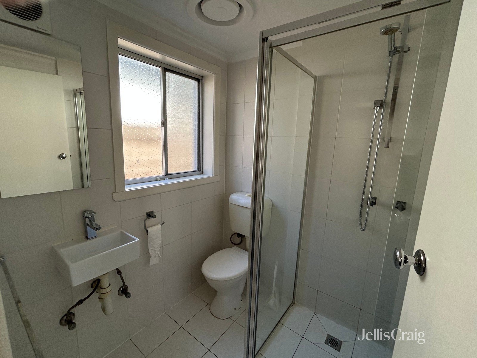 2/43 Gillies Street, Fairfield image 7