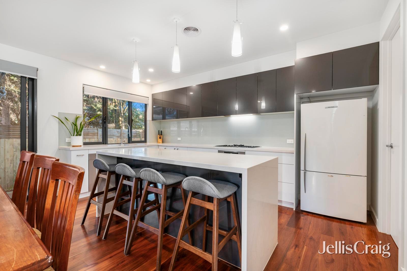 2/43 Illuka Crescent, Mount Waverley image 4