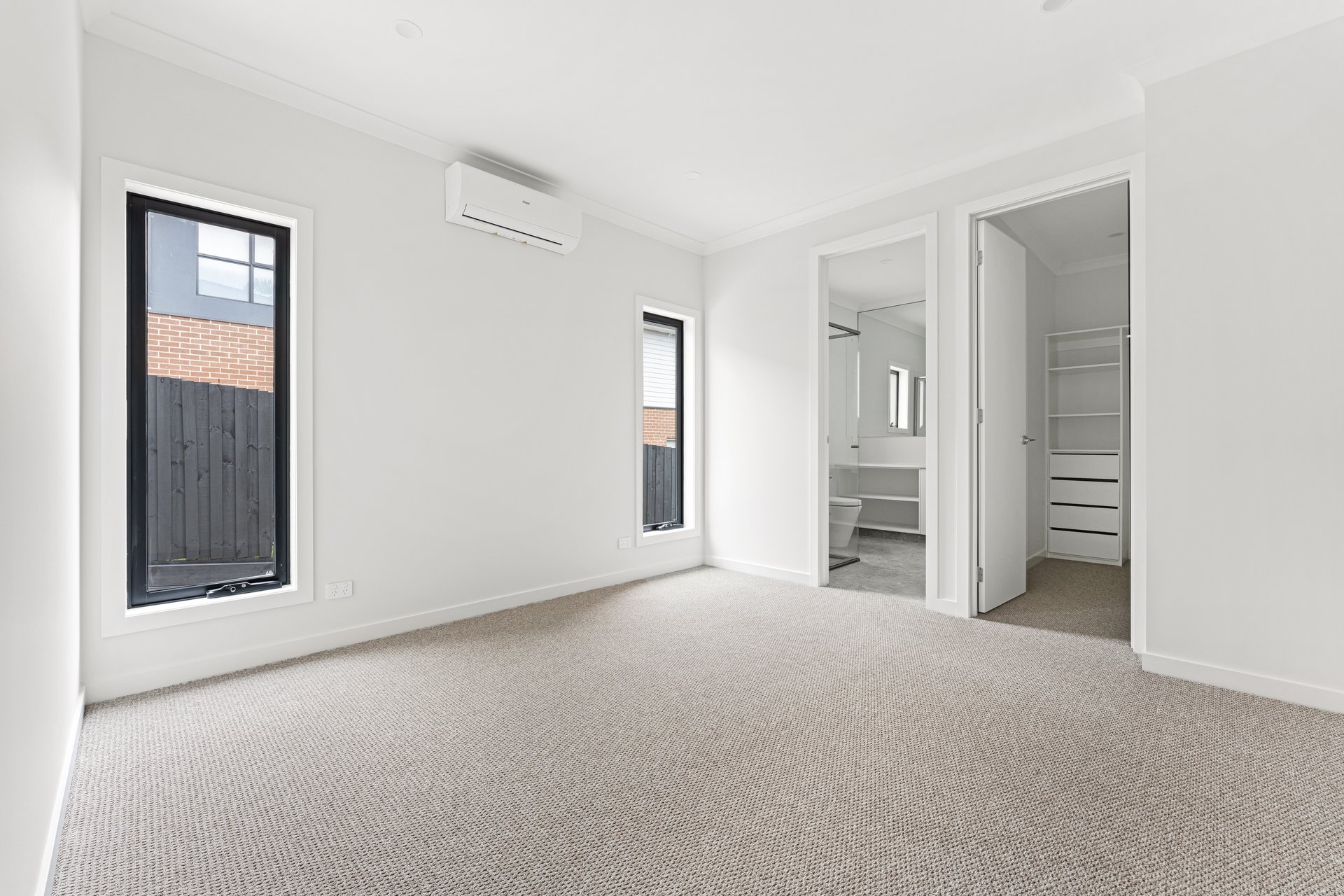 2/43 Molesworth Street, Seaford image 6