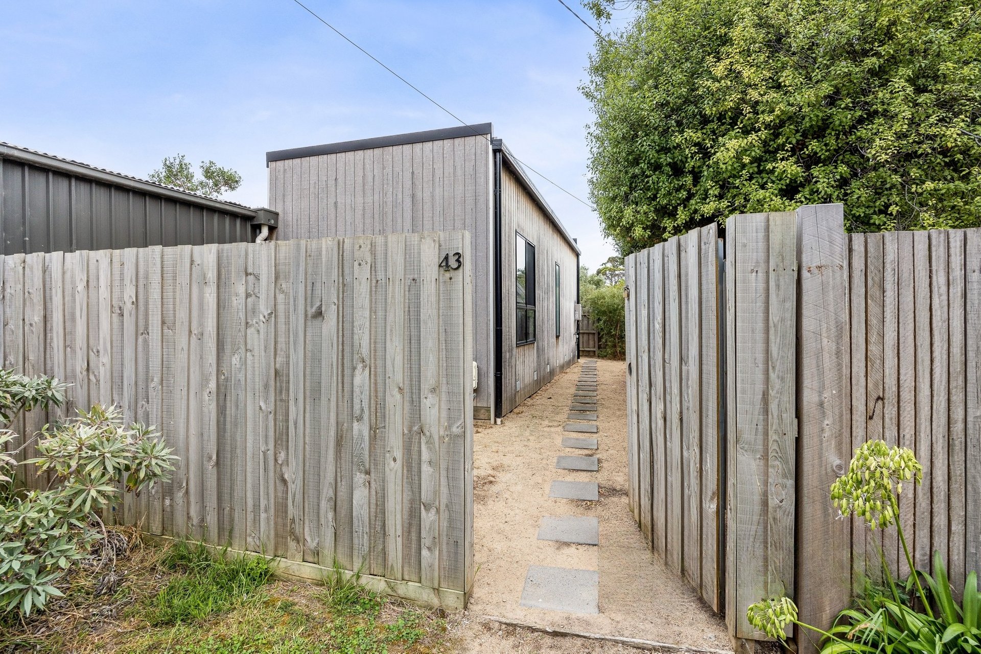 2/43 Wondaree Street RYE