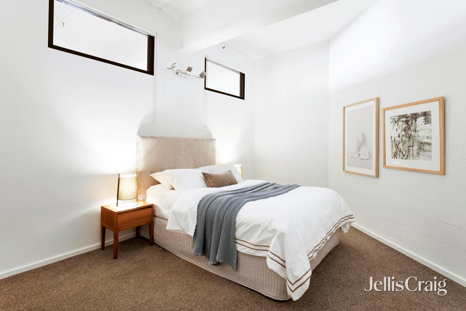 24/300 King Street, Melbourne image 9