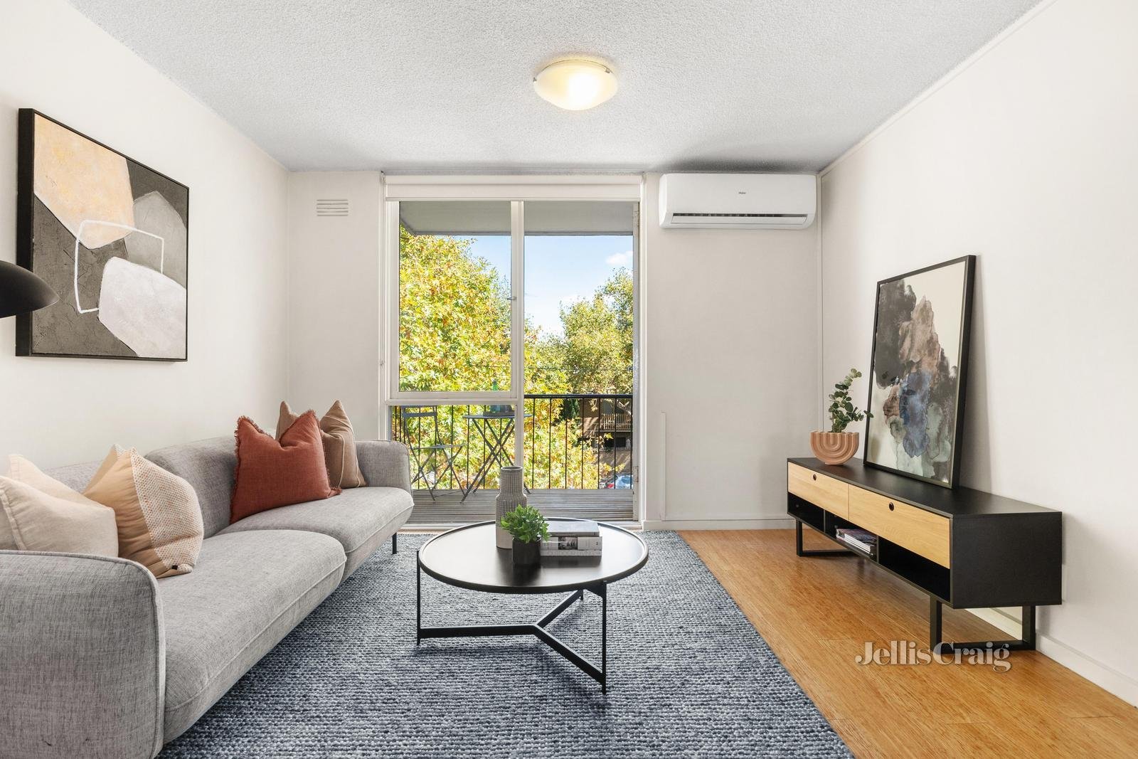 24/302 Abbotsford Street, North Melbourne image 1