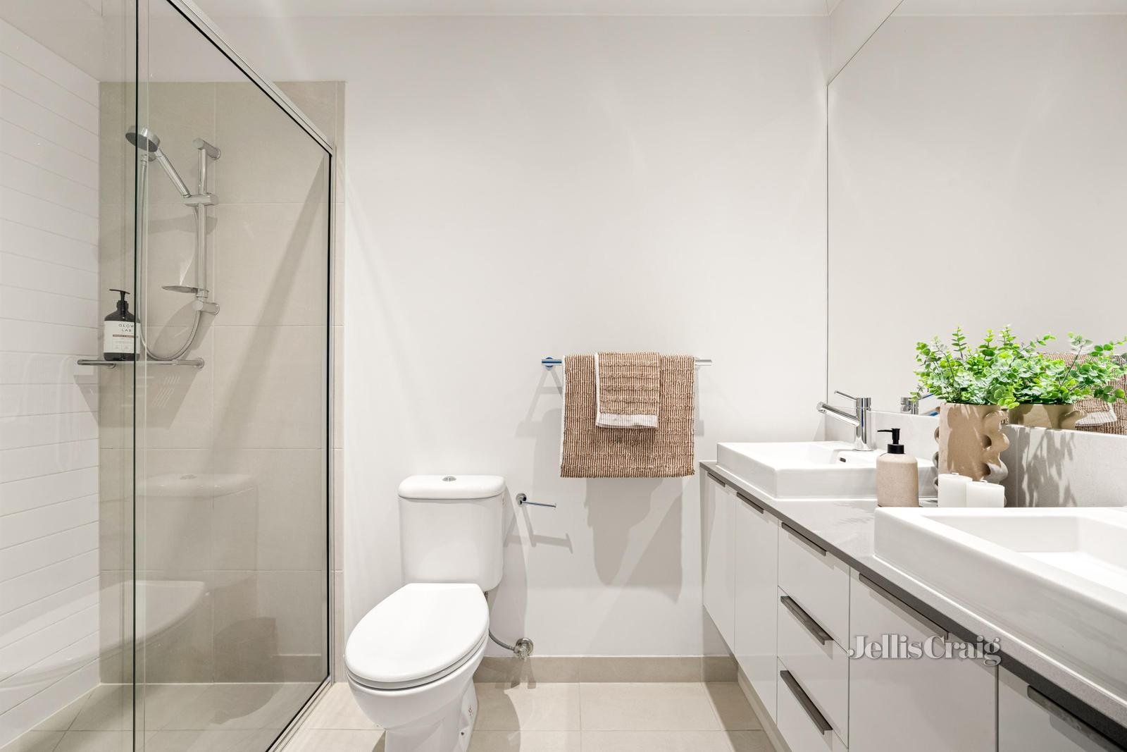 2/432 Station Street, Bonbeach image 8