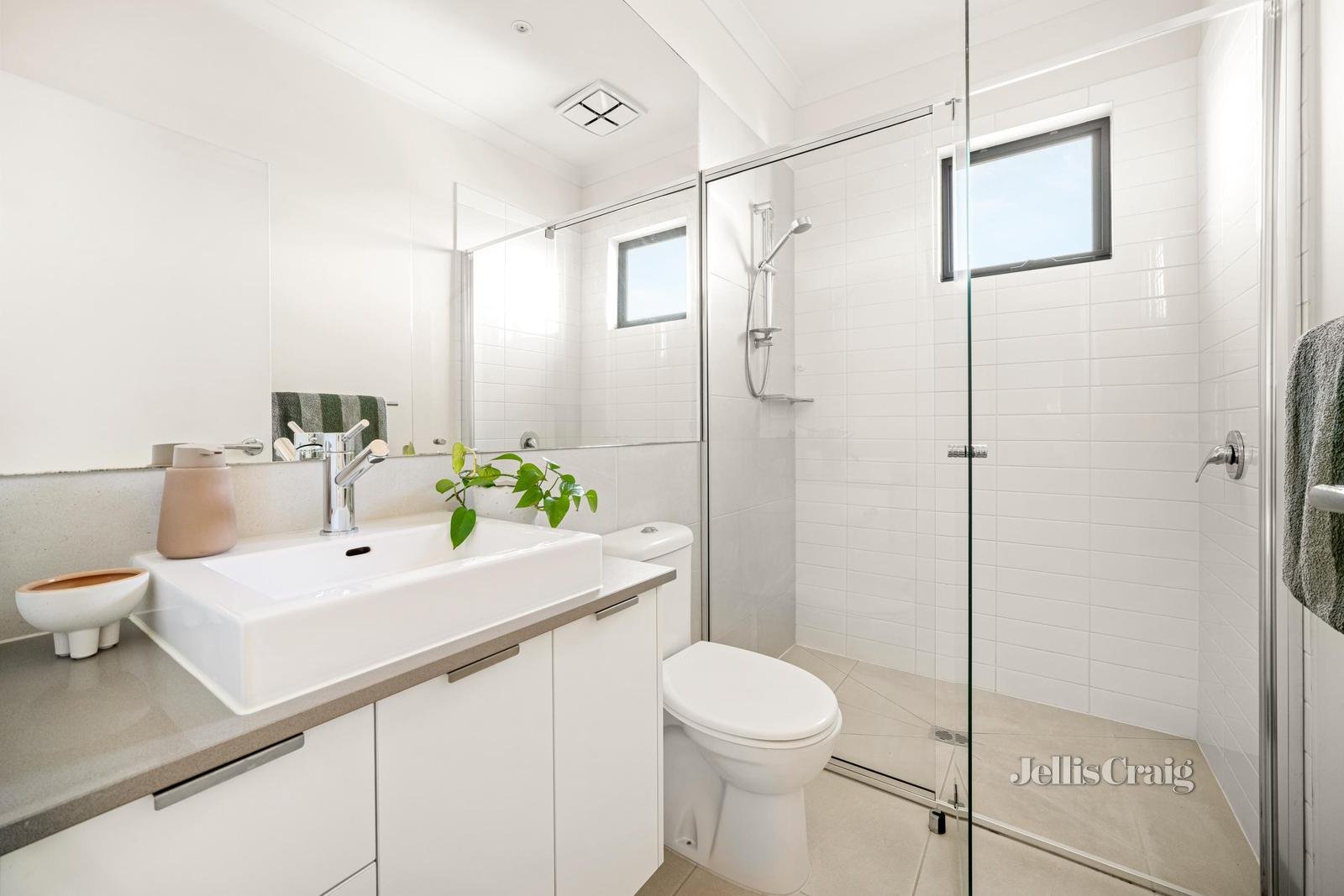 2/432 Station Street, Bonbeach image 10