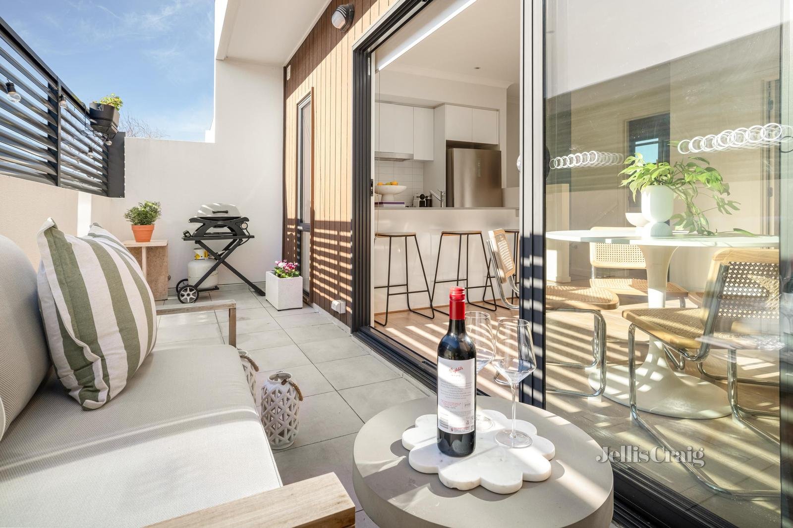 2/432 Station Street, Bonbeach image 11