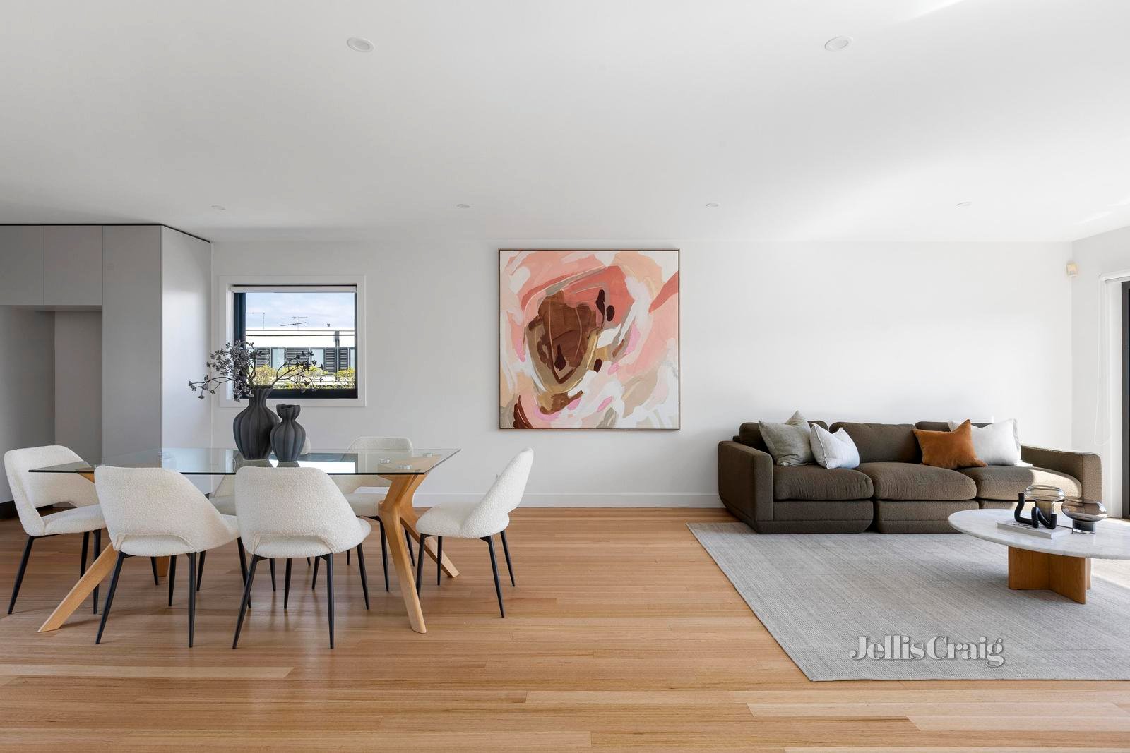 2/44 Beach Road, Hampton image 6