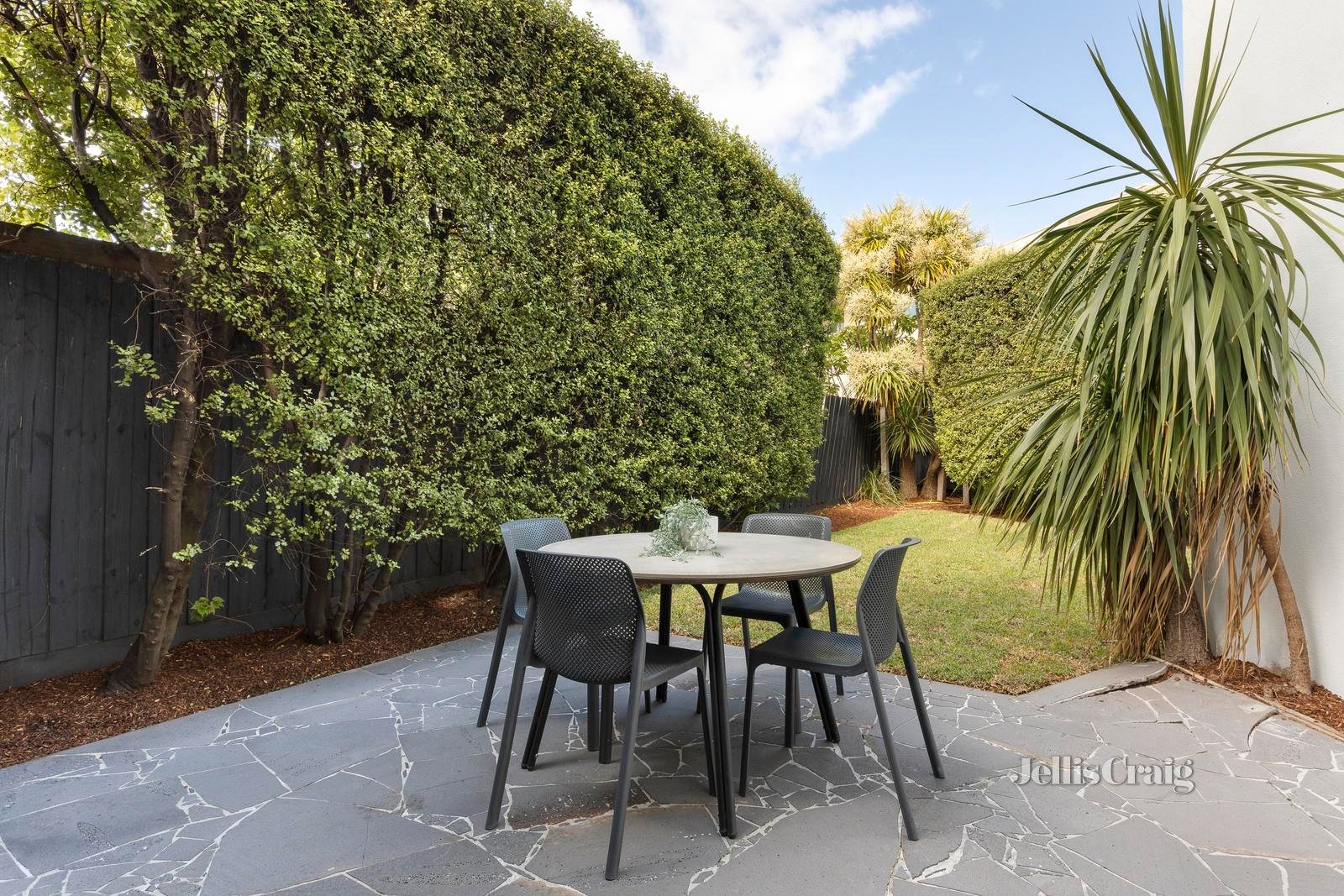 2/44 Beach Road, Hampton image 20