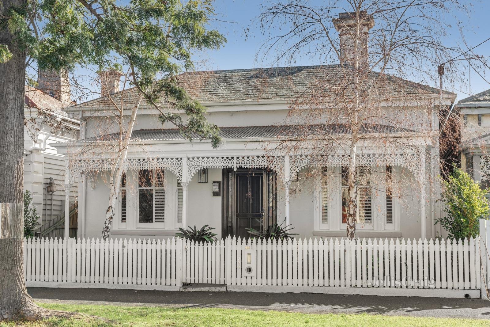 244 Bridport Street West, Albert Park image 1