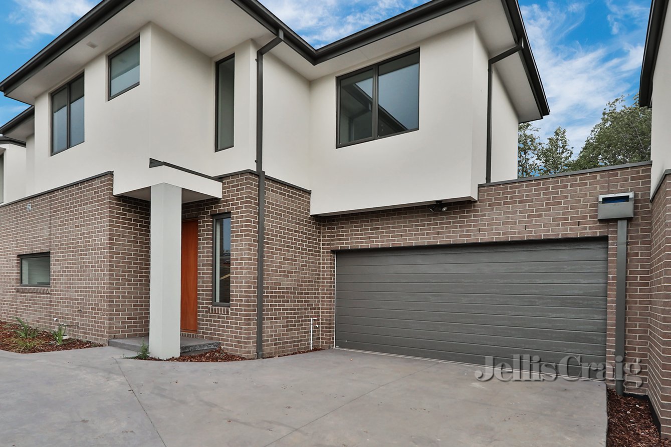 2/44 Browns Road, Clayton image 1