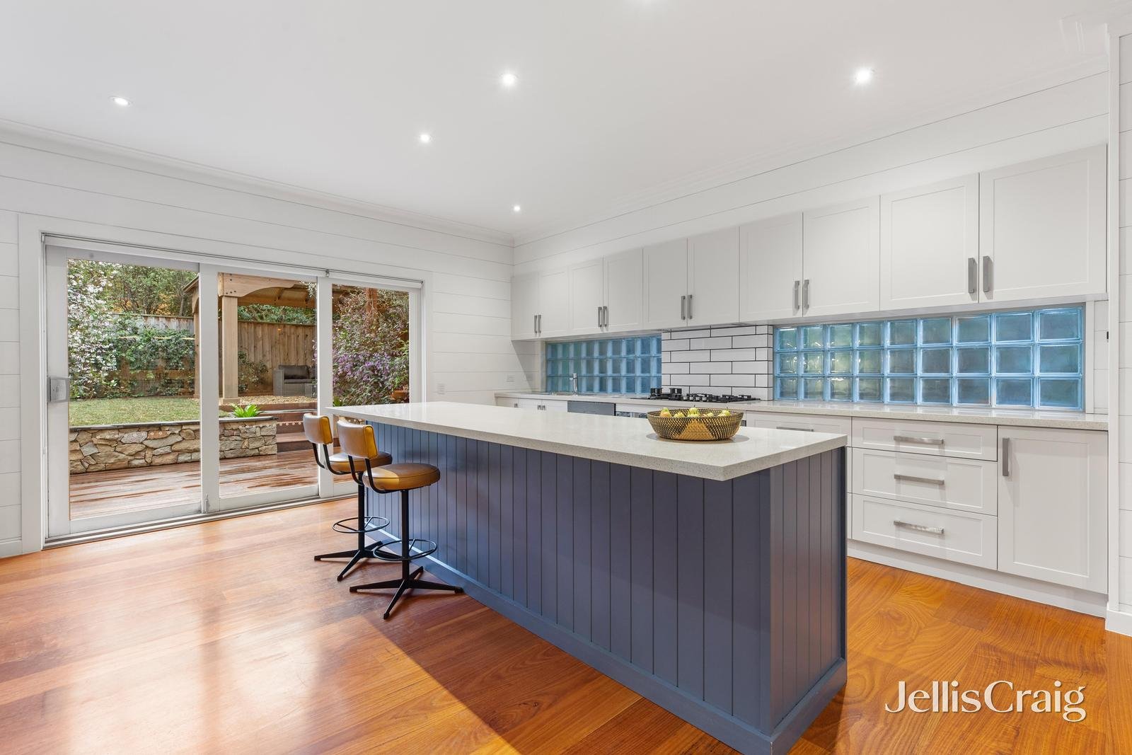 2/44 Brunswick Road, Mitcham image 3