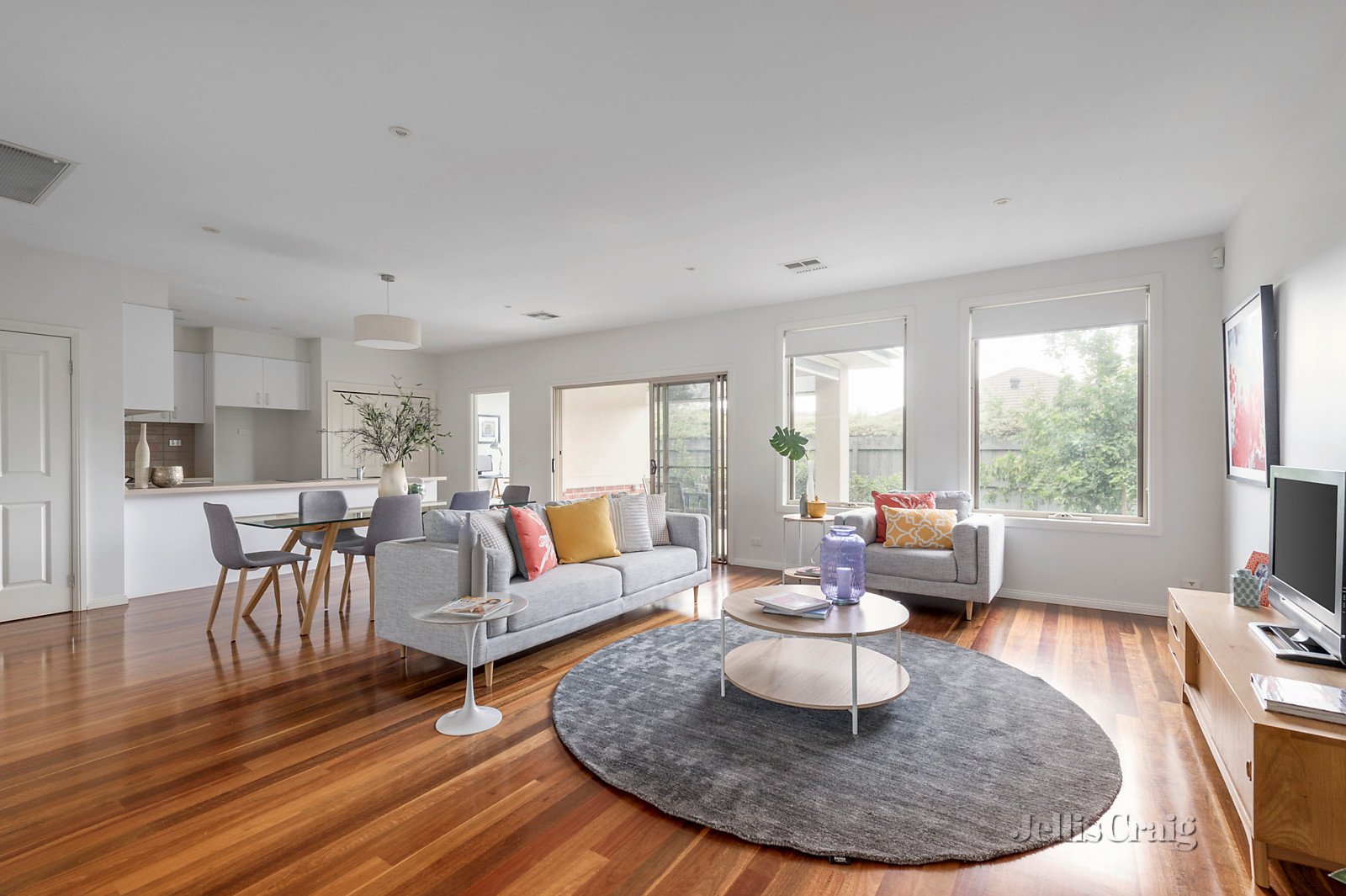 2/44 Grandview Terrace, Kew image 2