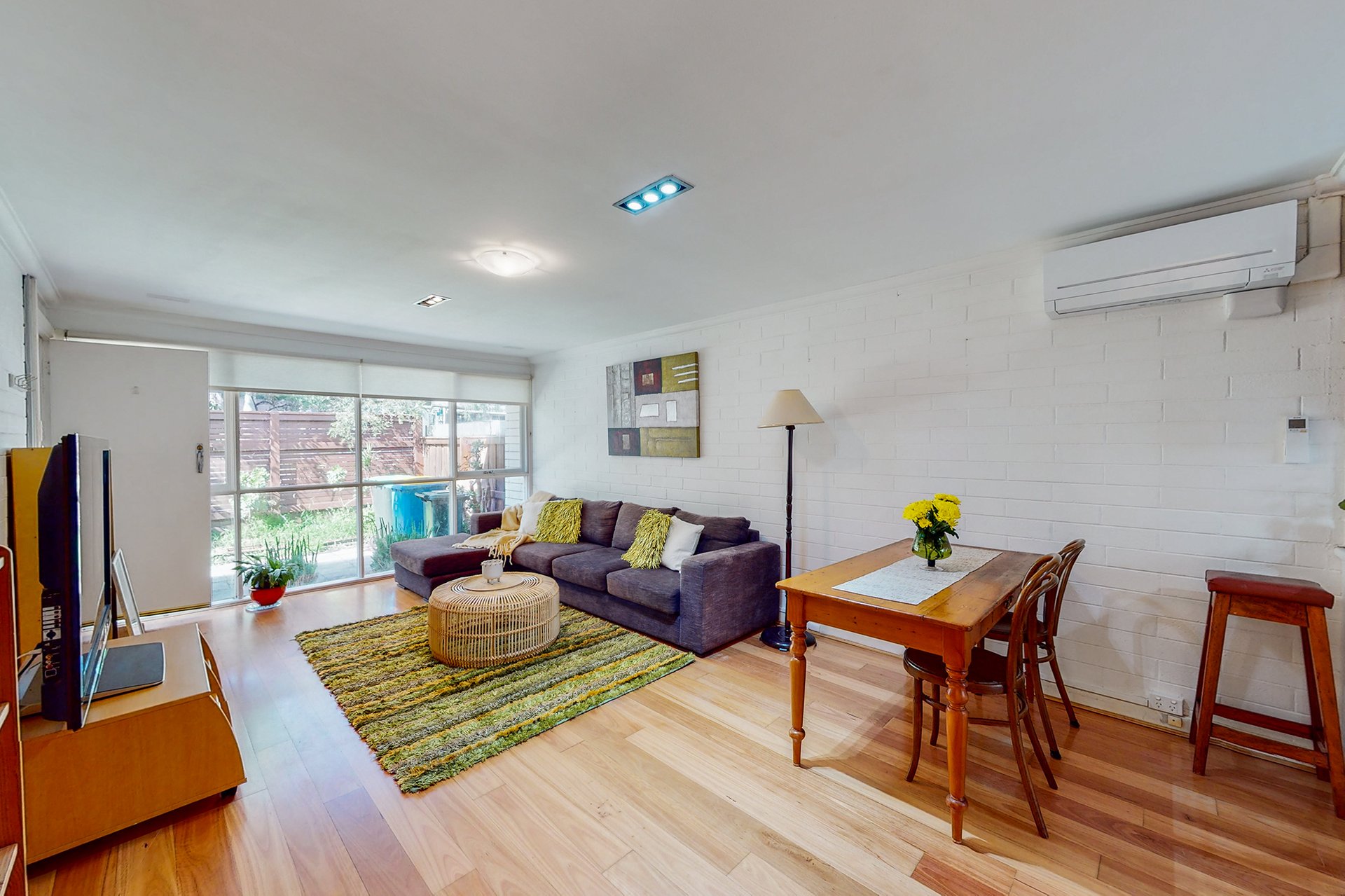 2/44 Kinkora Road, Hawthorn image 2