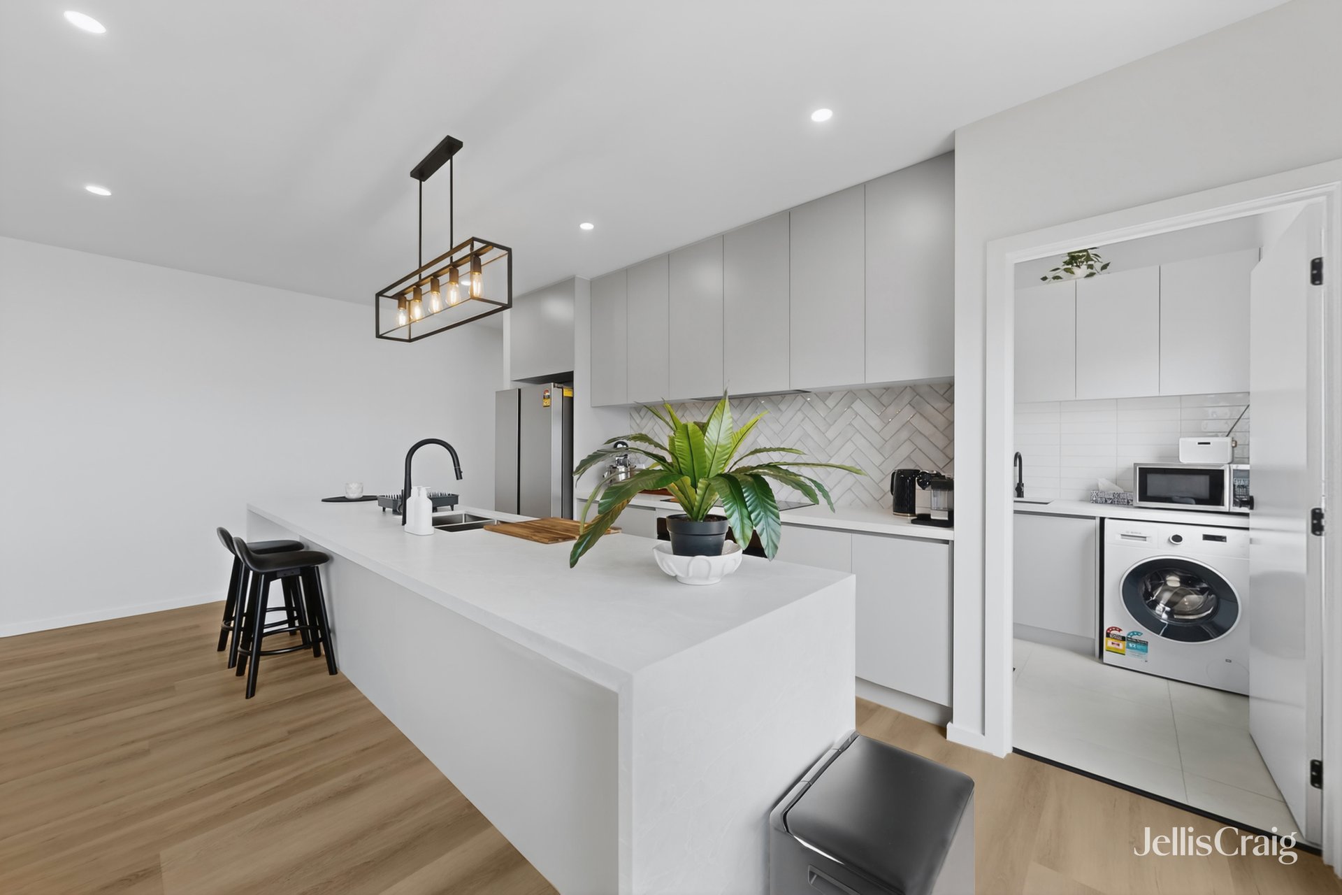 2/442 Buckley Street, Essendon&nbsp;West image 5