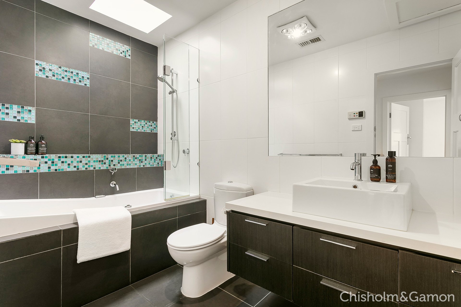 2/443 St Kilda Street, Elwood image 11