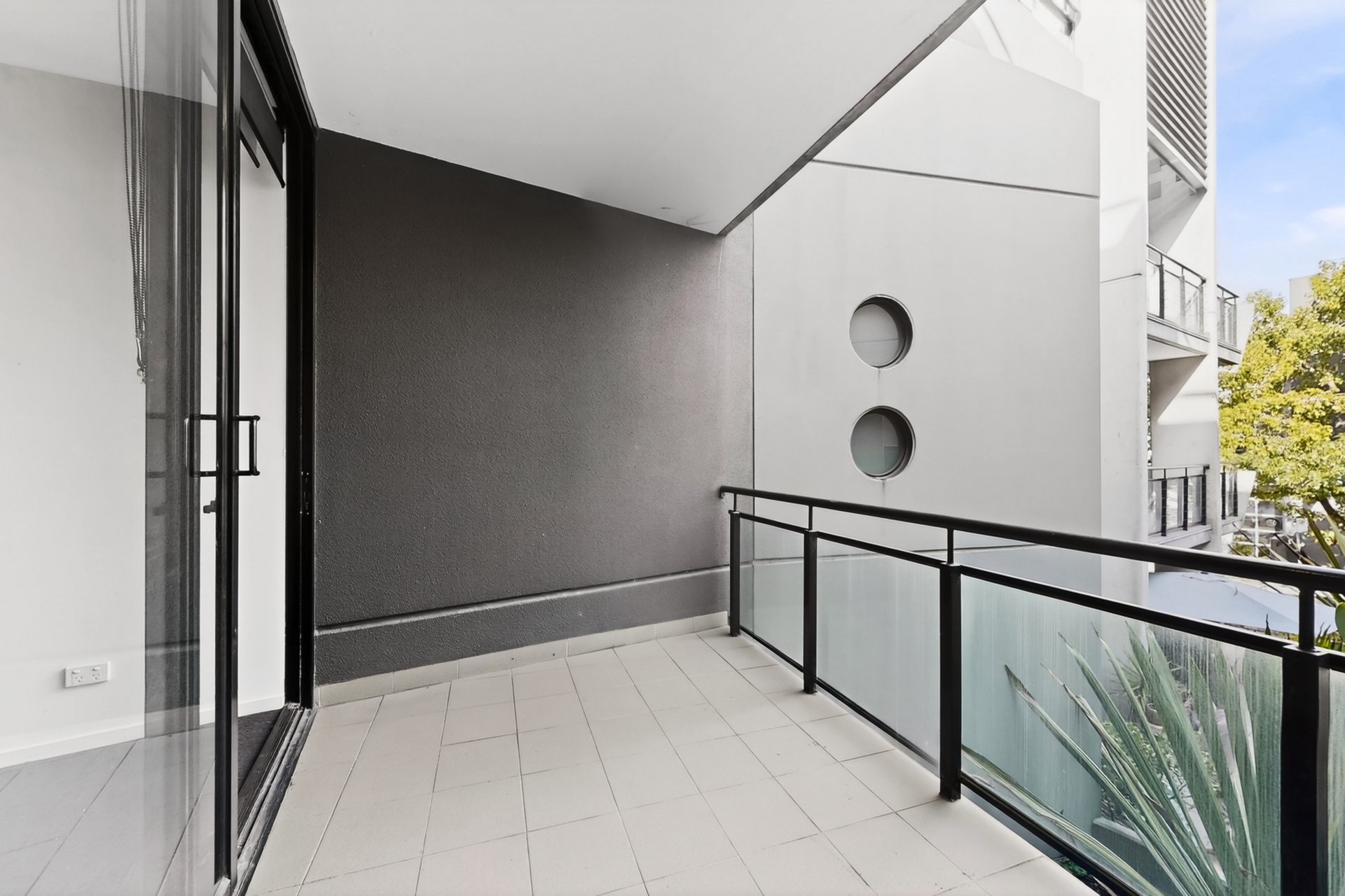 24/44 Burwood Road, Hawthorn image 8