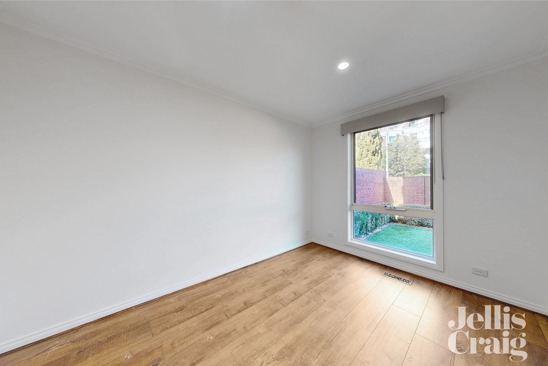 2/445 Camberwell Road, Camberwell image 12