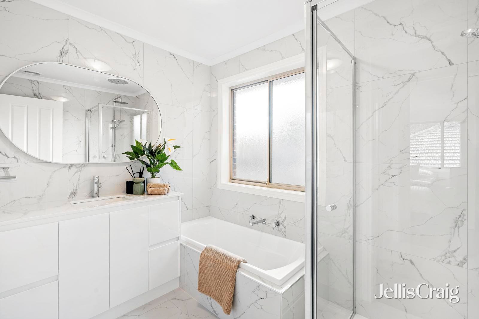 2/447 Waverley Road, Mount&nbsp;Waverley image 9