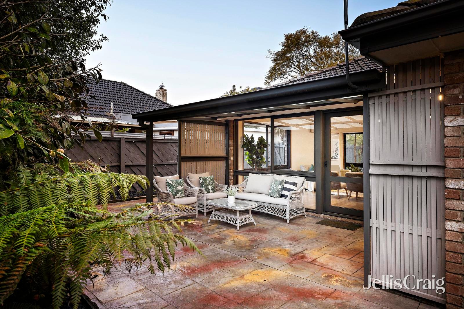 2/45 Albenca Street, Mentone image 13