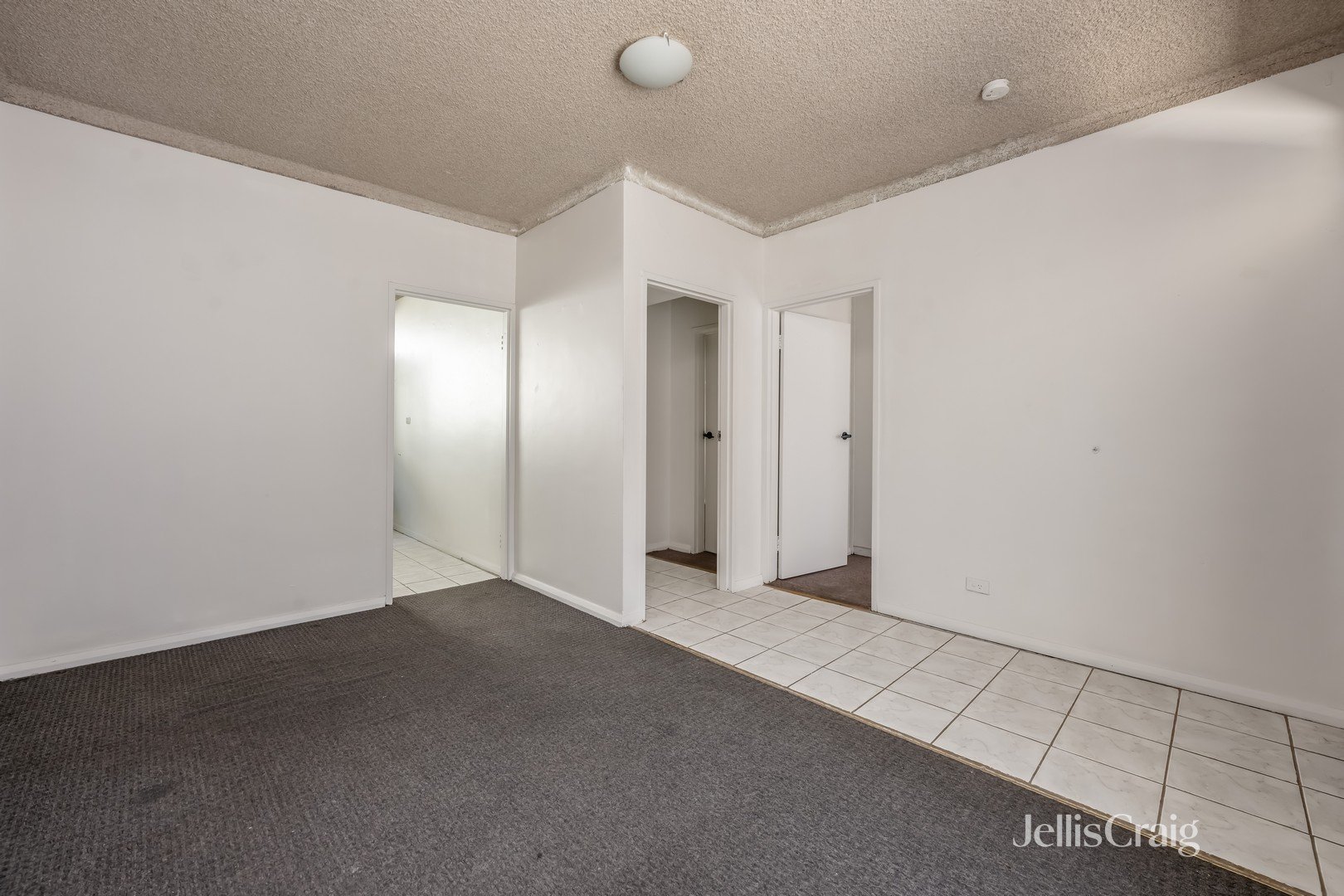 2/45 Davies Street, Brunswick image 2