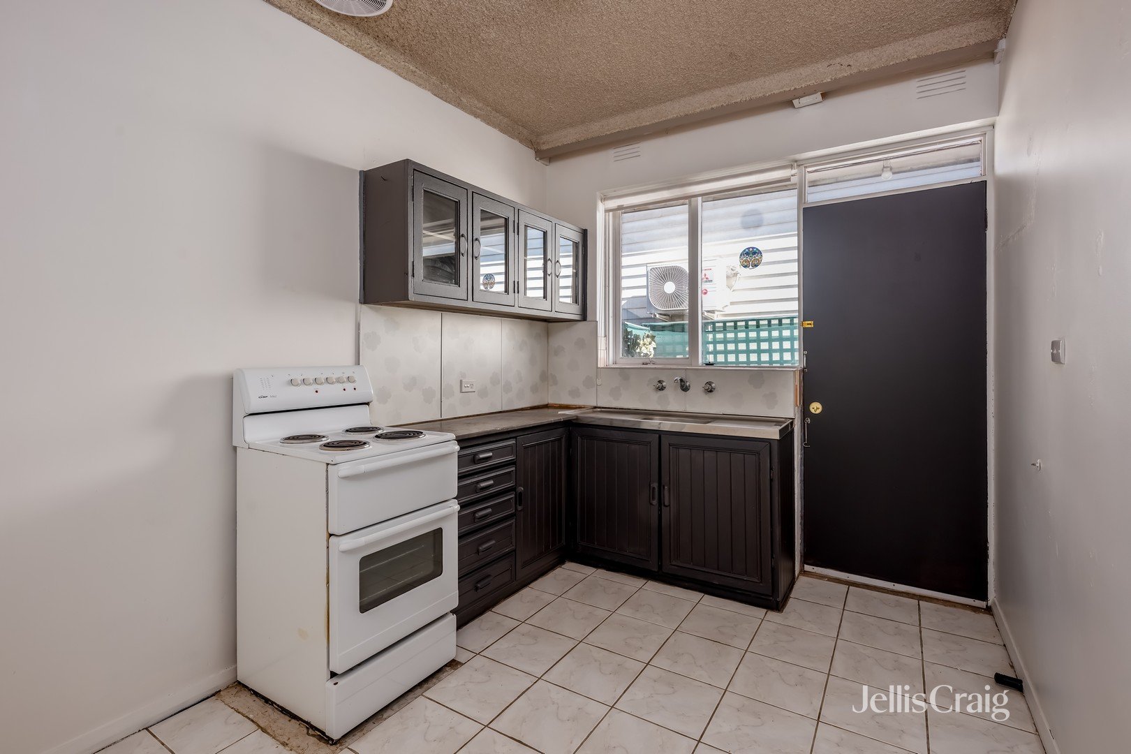 2/45 Davies Street, Brunswick image 3