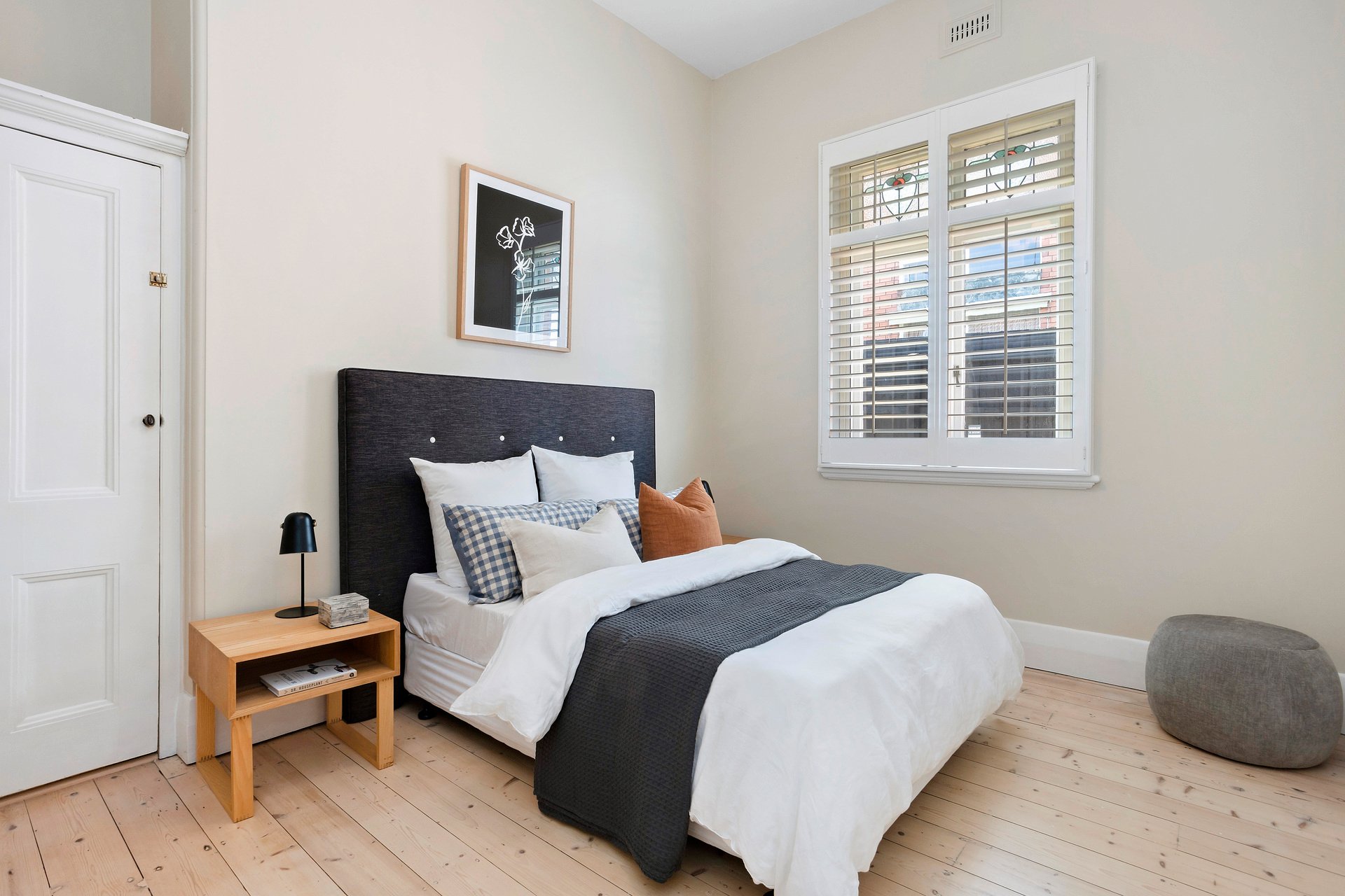 Property Gallery Thumbnail 12