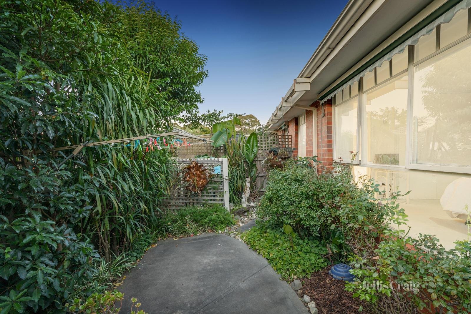 2/45 King Street, Templestowe image 9