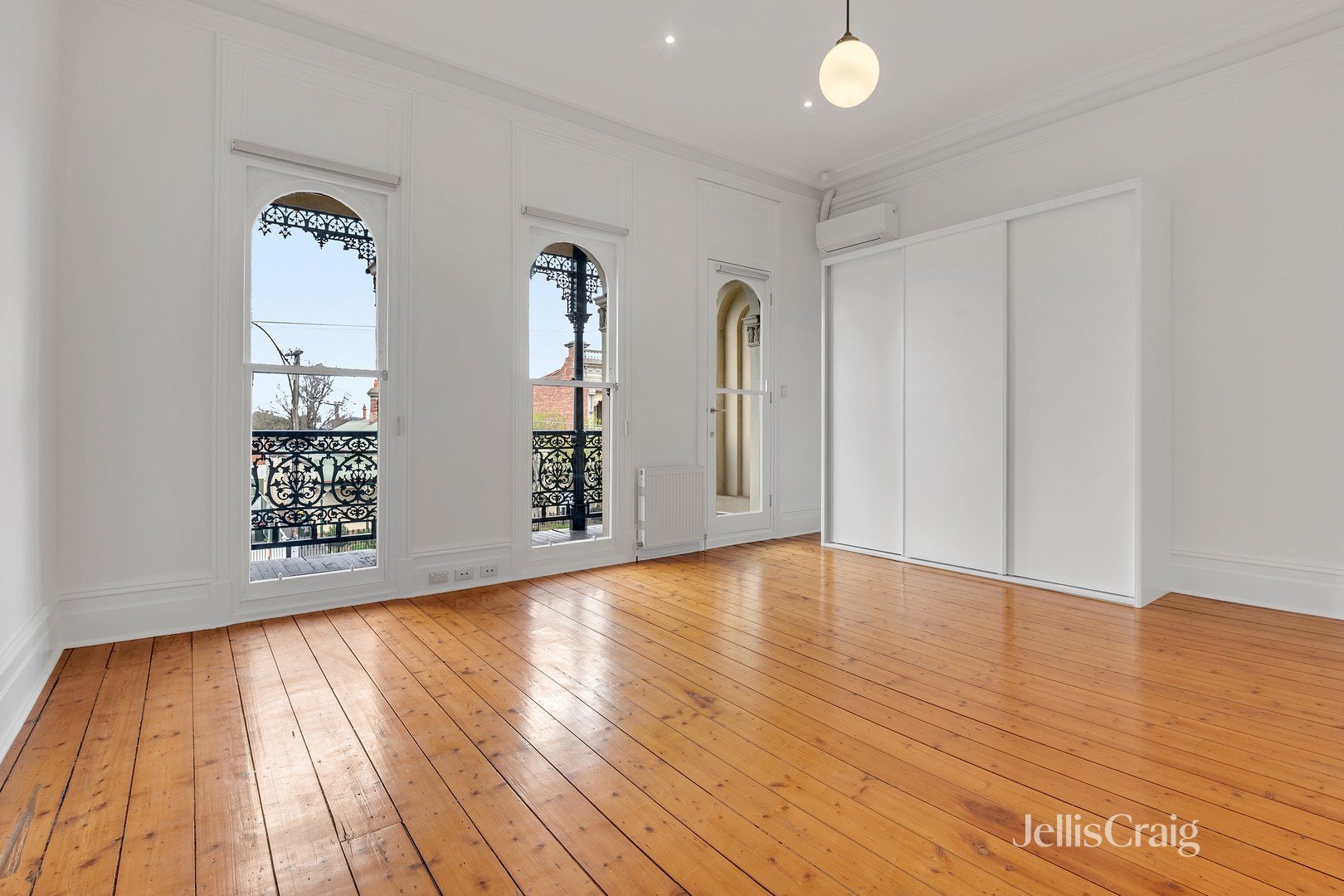 245 Moreland Road, Coburg image 2