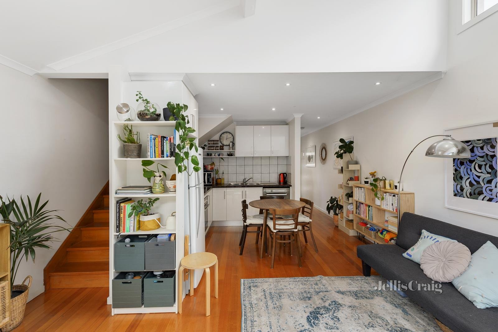 2/45 St Vigeons Road, Reservoir image 3