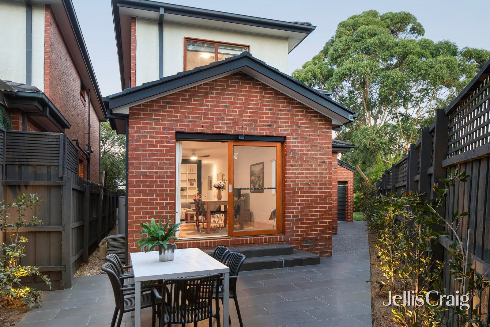 2/45 Wright Street, Mckinnon image 14