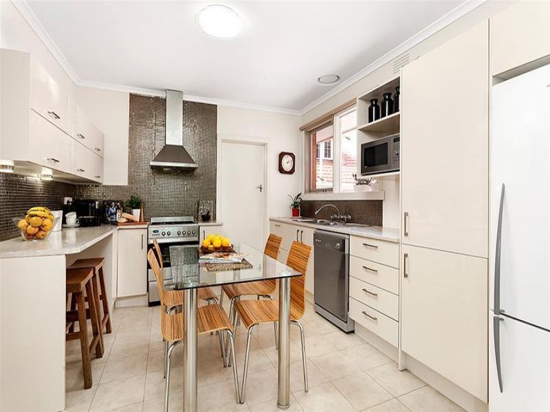 2/452 Camberwell Road, Camberwell image 3