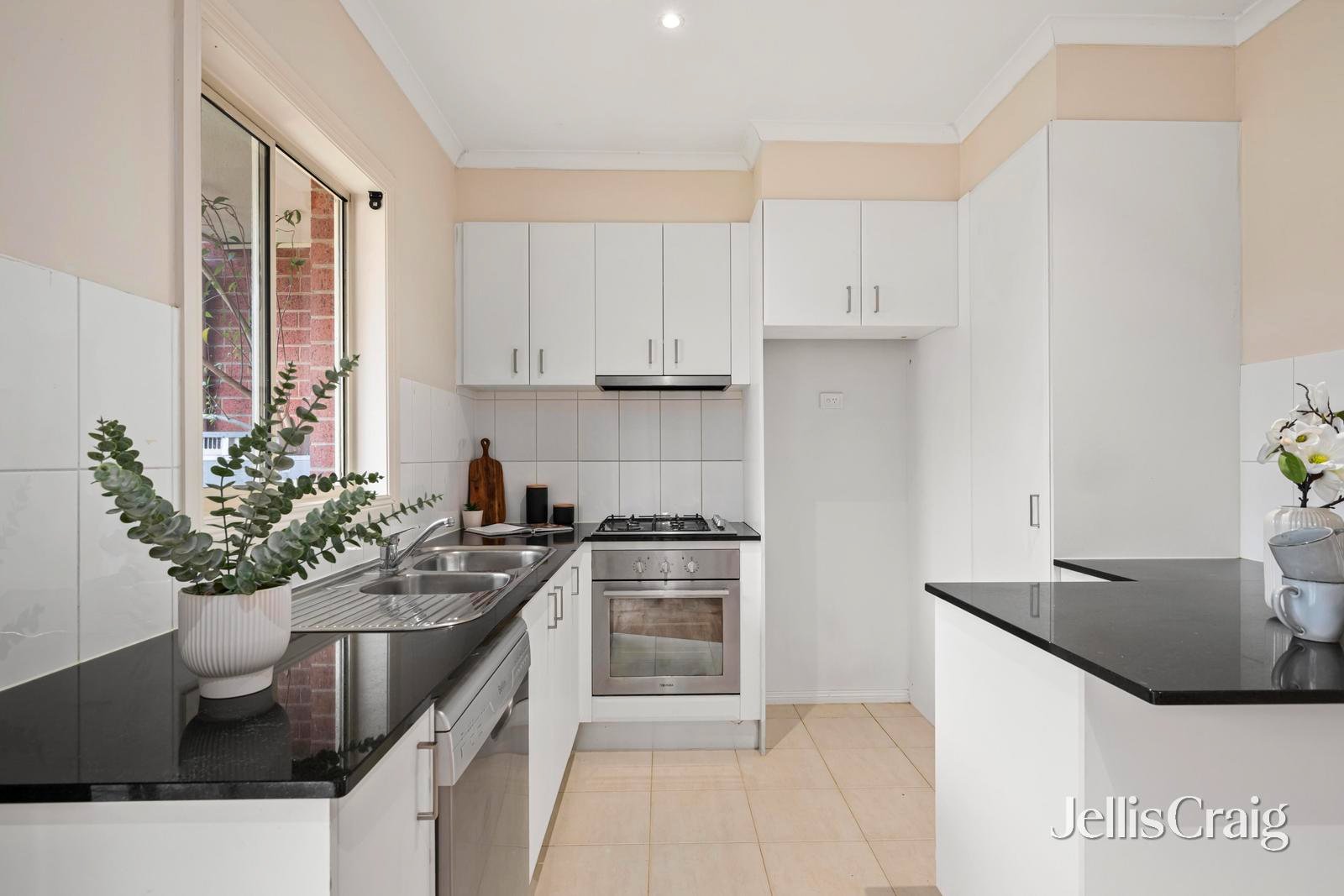 2/46 Elsie Street, Boronia image 5