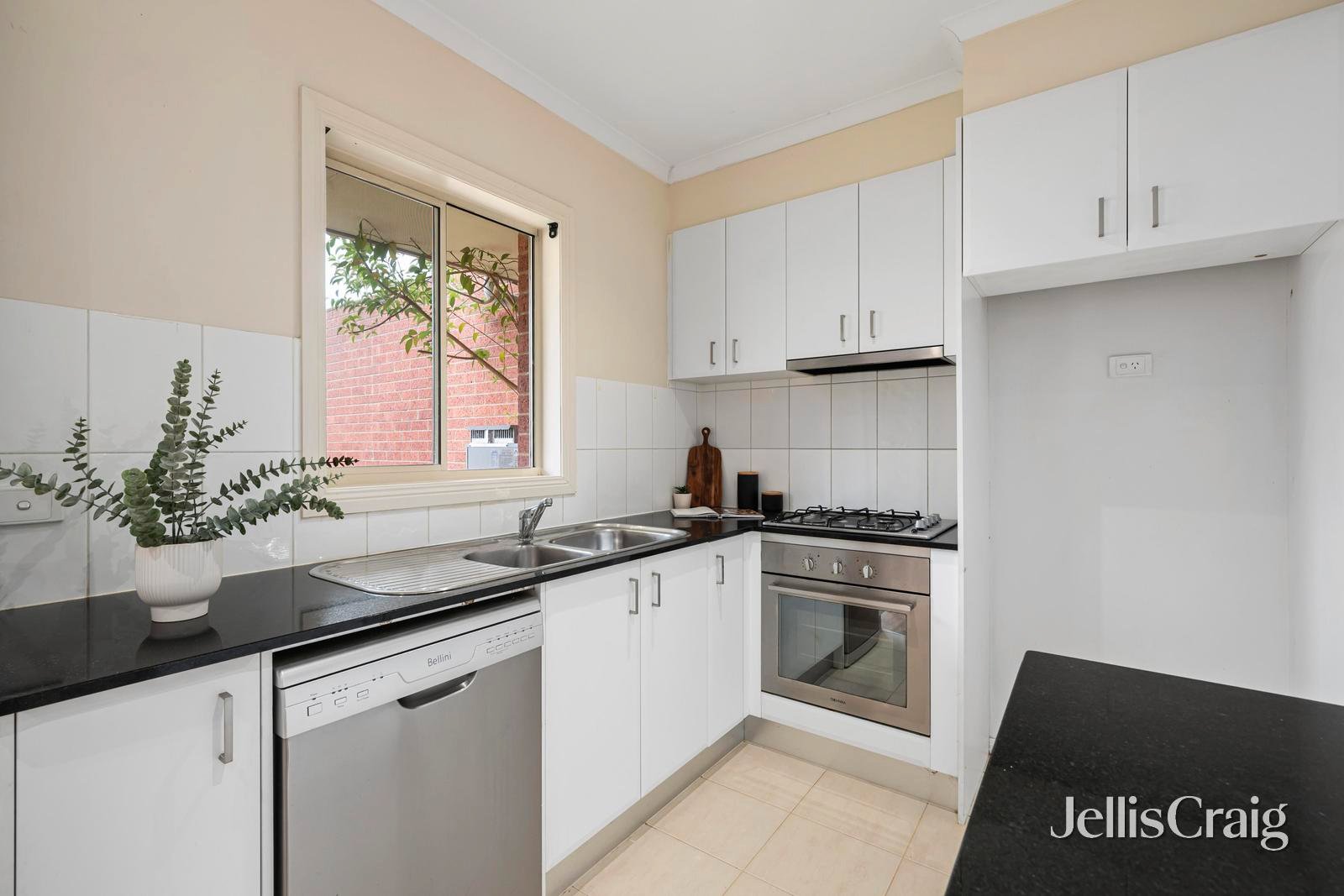 2/46 Elsie Street, Boronia image 6