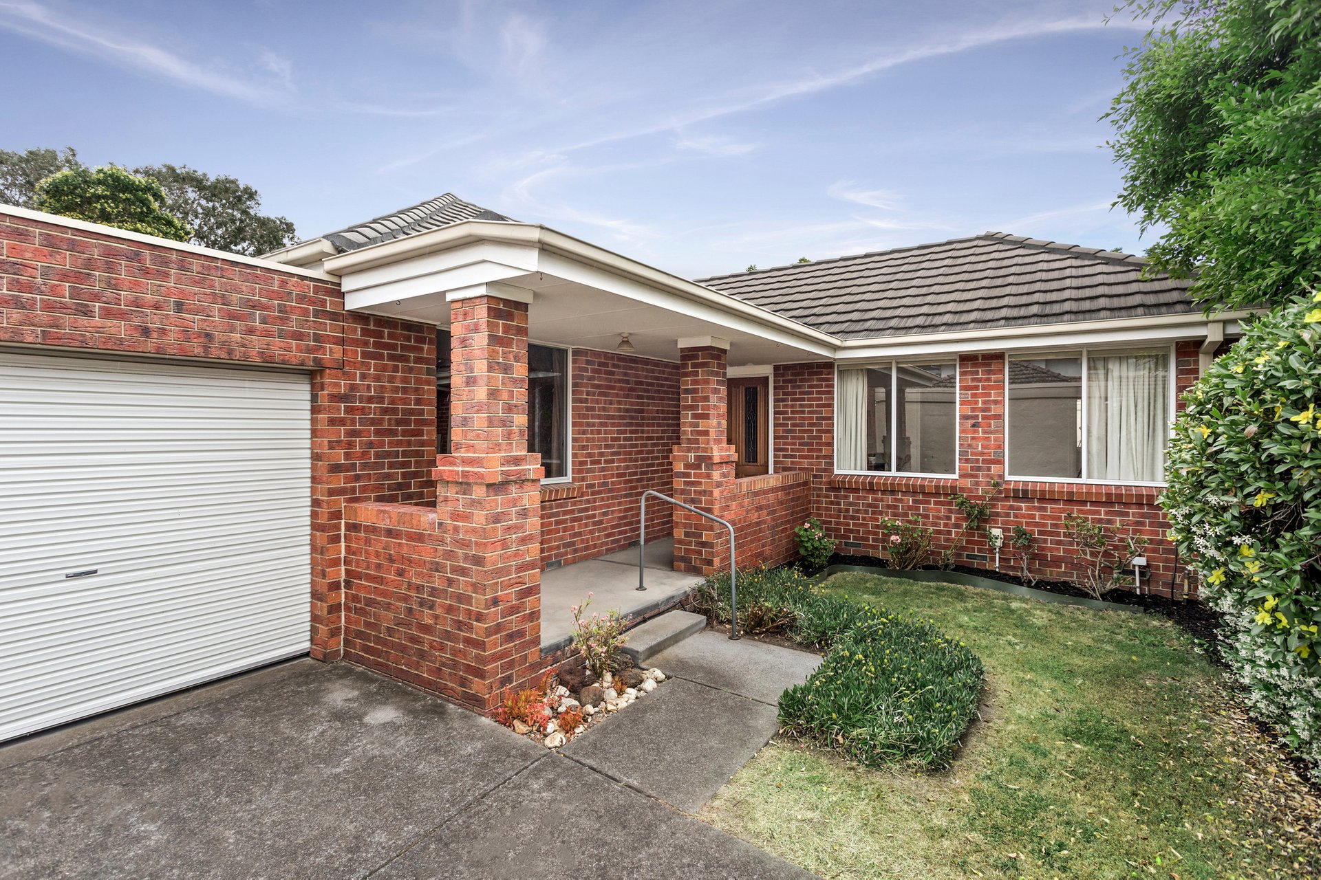 Property Gallery - Main Image